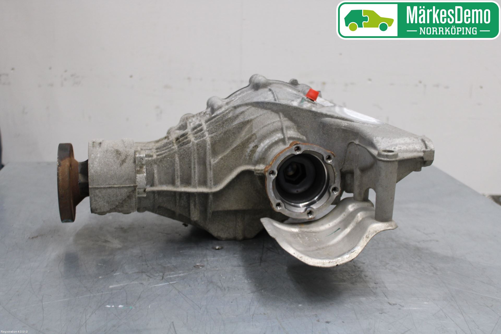 Audi A4/S4 B9 16-19 Bakaksel Kardang Bak -Diff