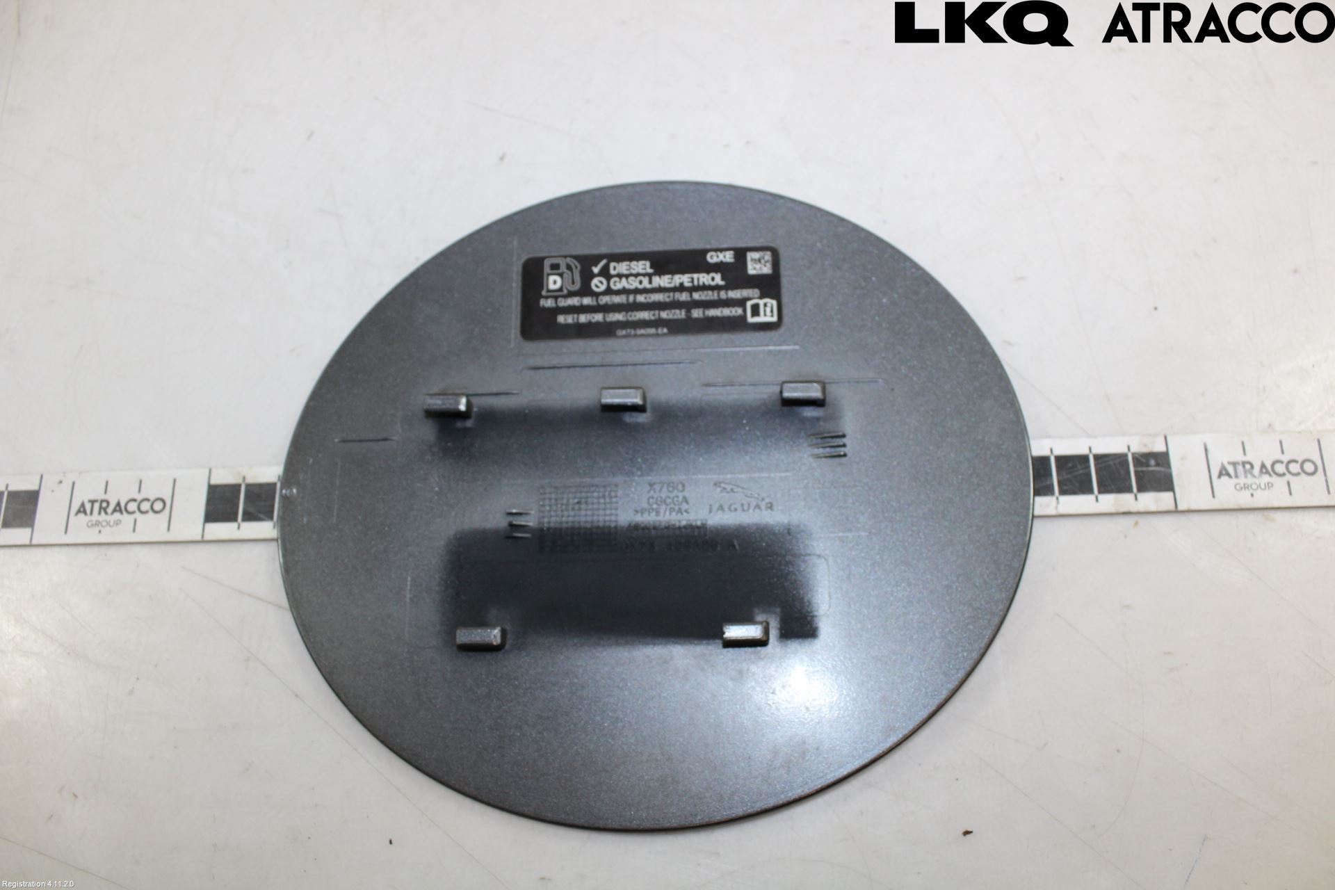 Jaguar XE (X760) 15-24 Drivstoff Tankluke