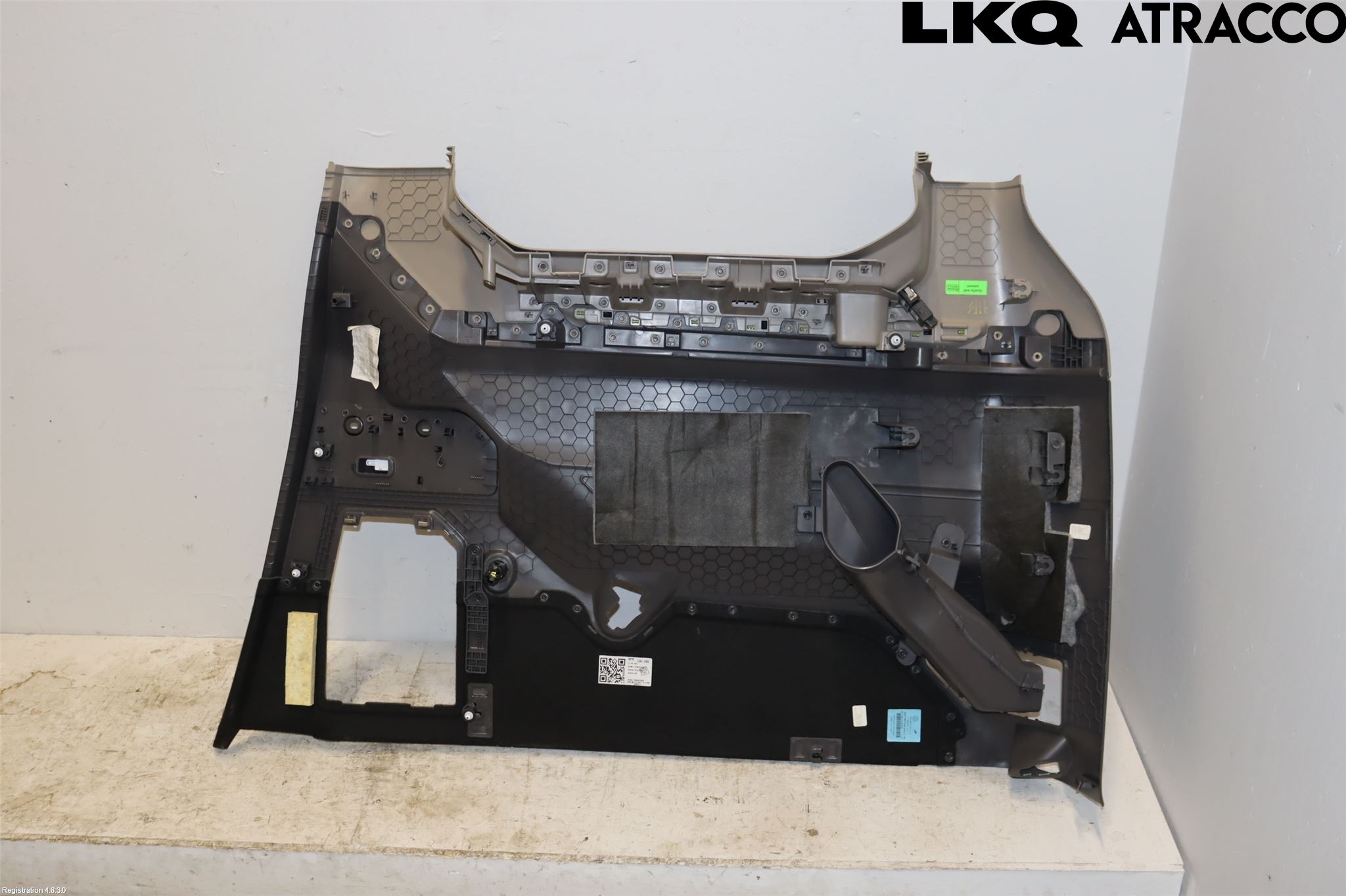 Volkswagen VW TRANSP/CARAVELLE (T7) 22-24 Innr Sidetrekk-Deksel