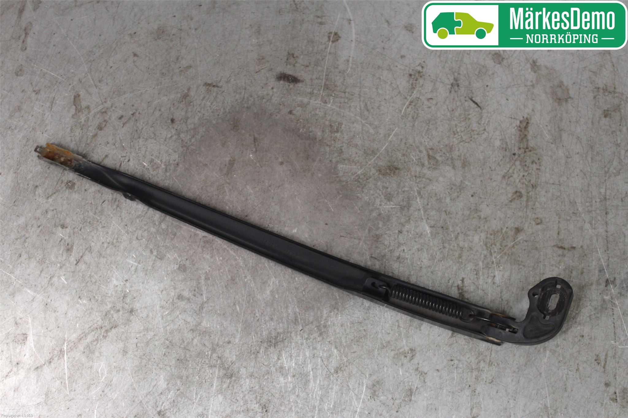 Seat LEON 06-12 Viskerarm-Armer Frontrute