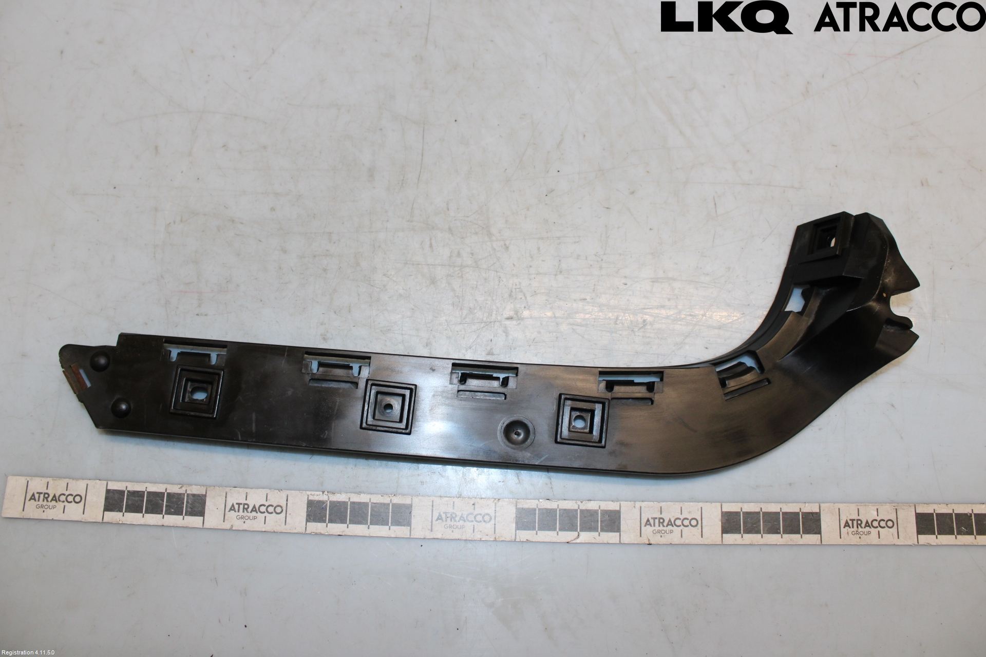 Volvo V50 04-07 Støtfangerfeste Bak Høyre