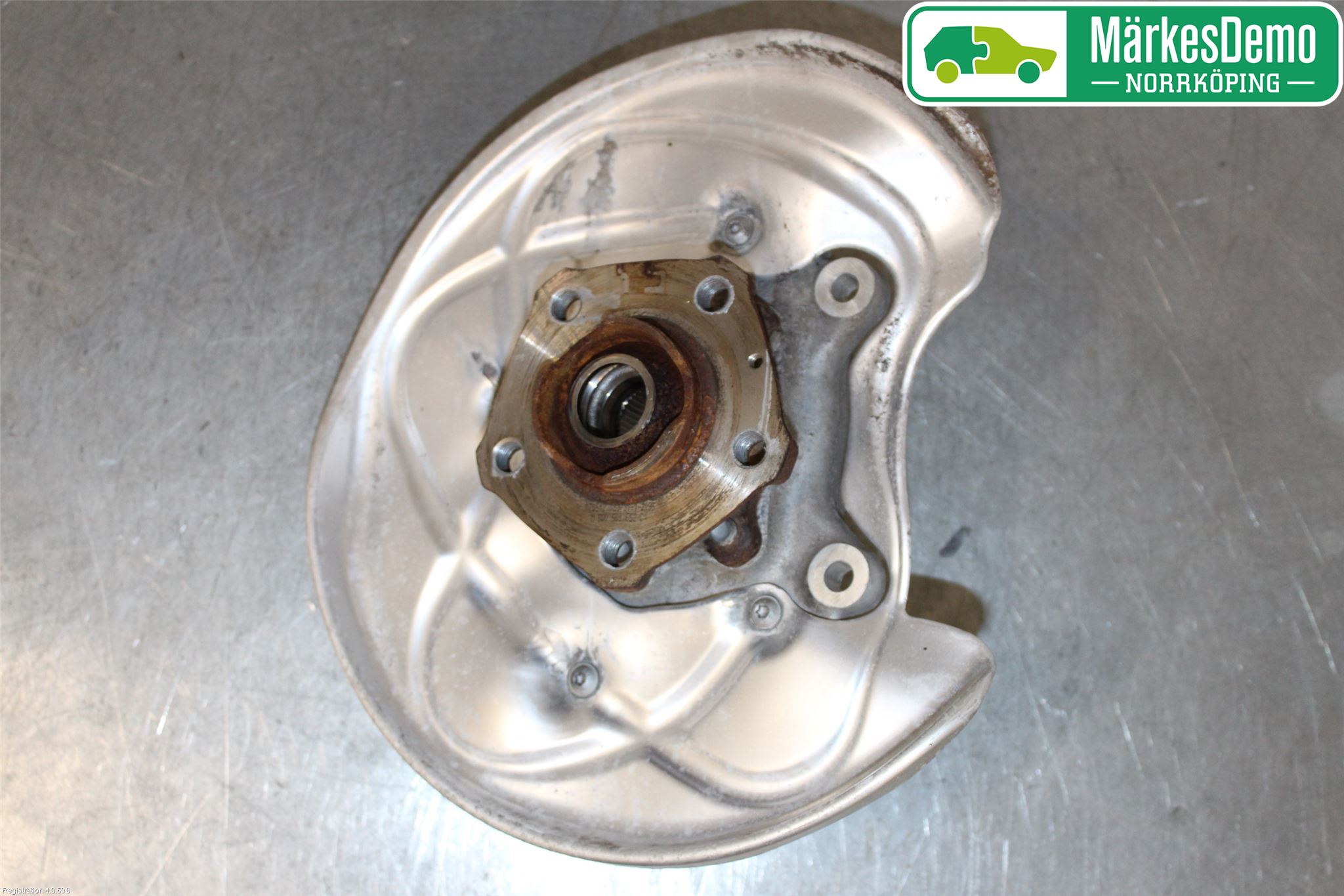 Audi A4/S4 B9 16-19 Spindel Vb