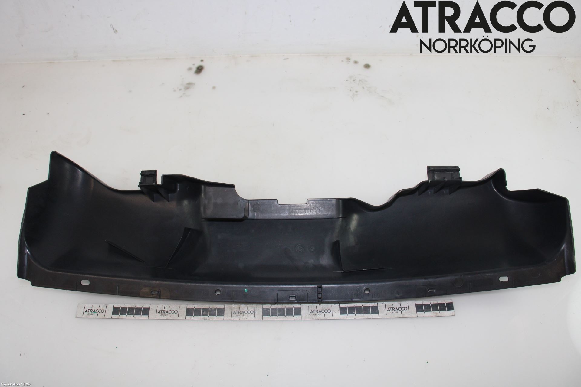Ford FOCUS     04-07 Luftstyring Front