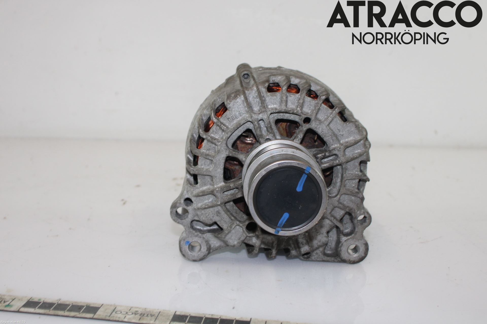 Volkswagen VW T-ROC 18- Dynamo