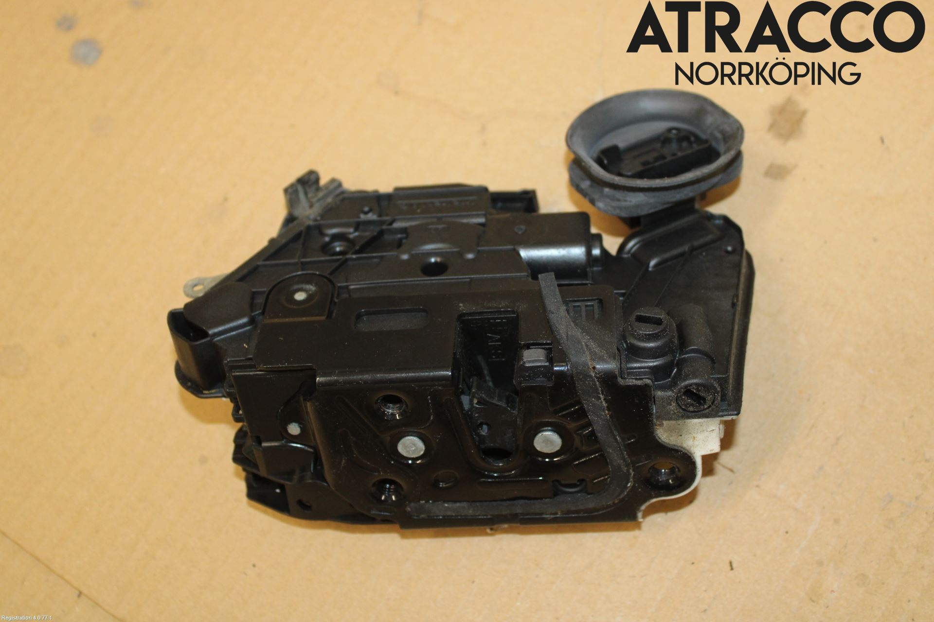 Volkswagen VW GOLF VI 09-13 Dørlås - Låsekasse