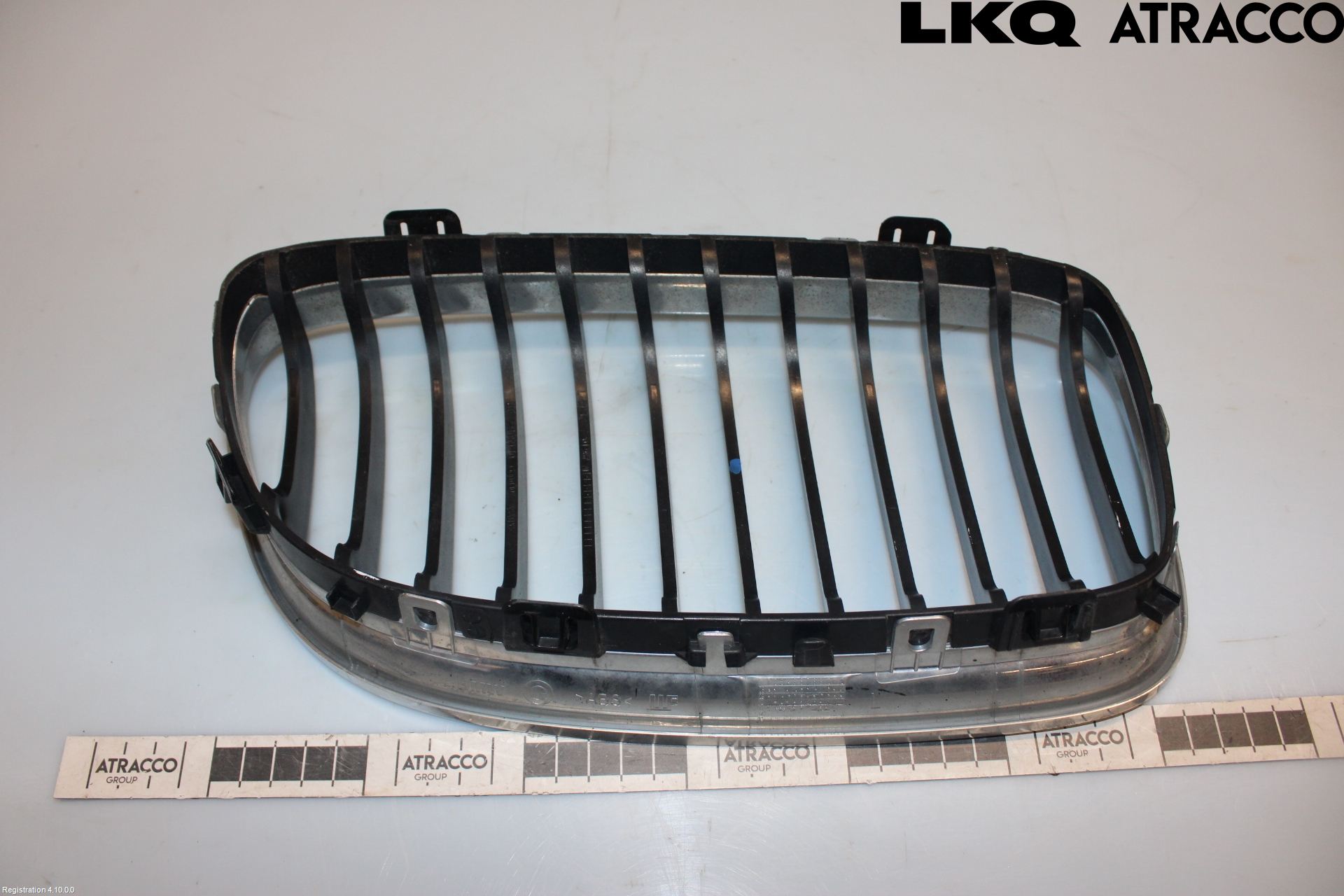 BMW 3 E90/91 SED/TOU 05-12 Grilldel Venstre