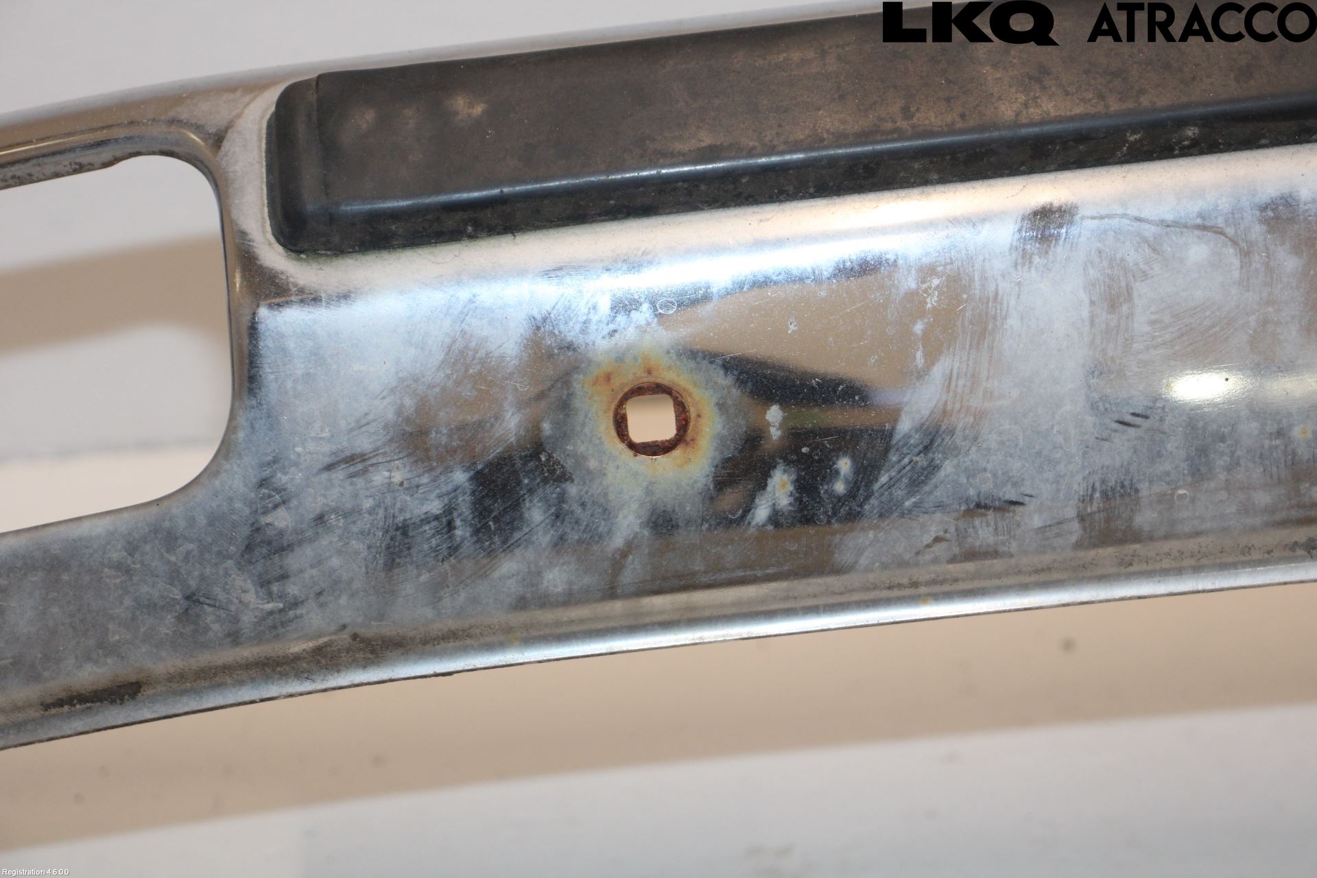 Toyota CARINA    78-81 Støtfanger Foran Plastdeksel
