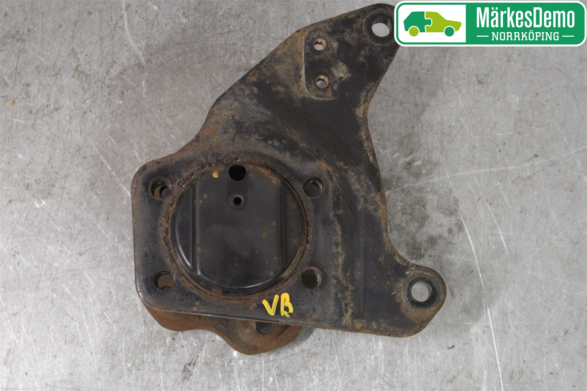 Nissan QASHQAI 14-17 Spindel Vb