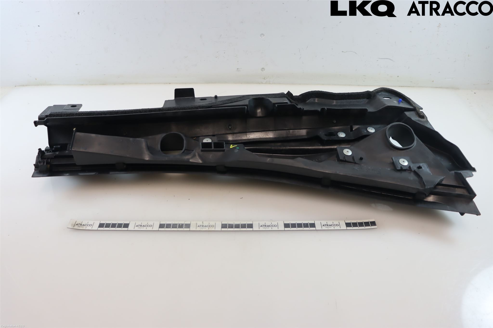 Mazda CX-30 20- Visker Deksel-Grill-Under Frr