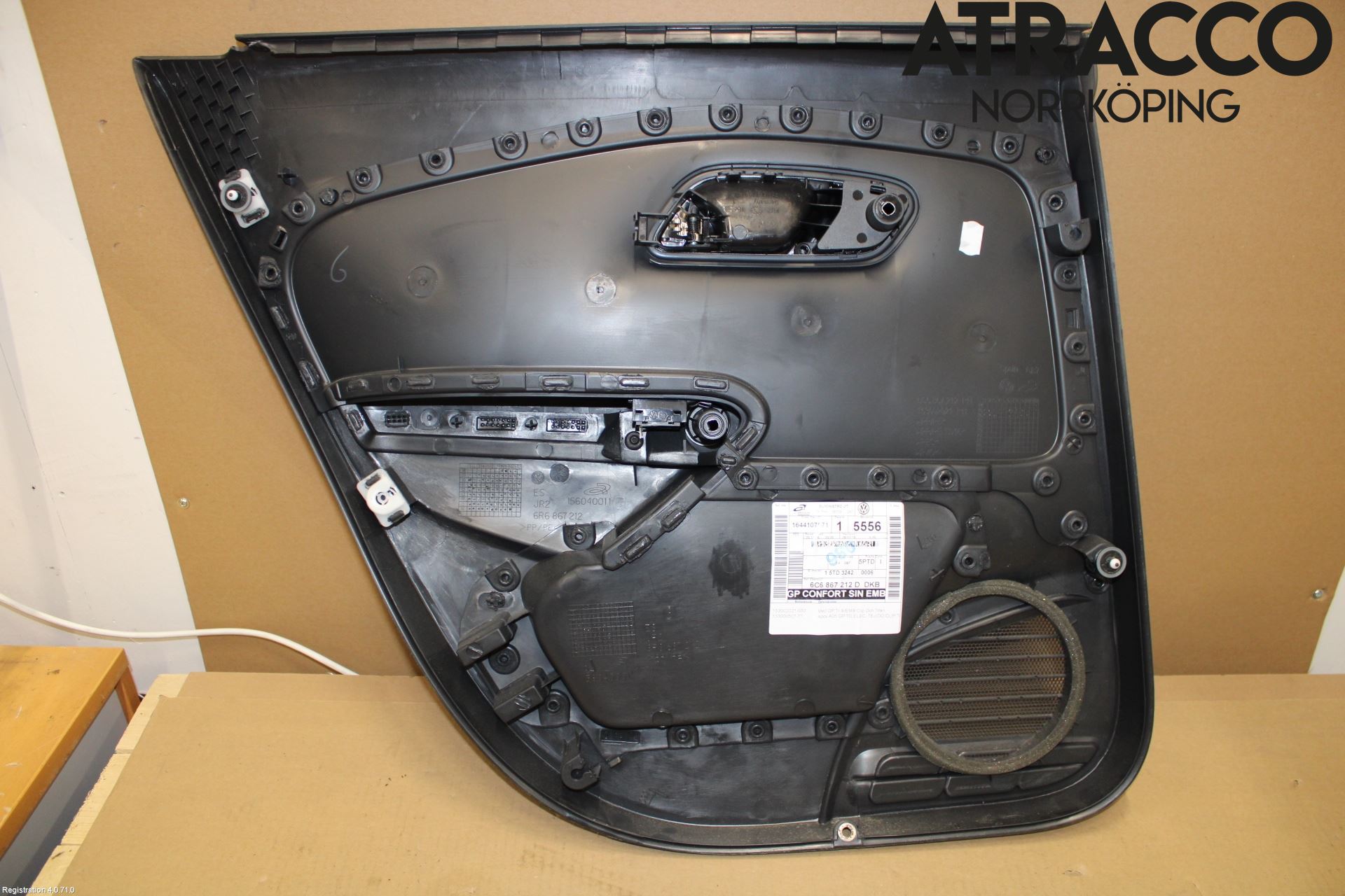 Volkswagen VW POLO 10-17 Innr Dørtrekk Høyre