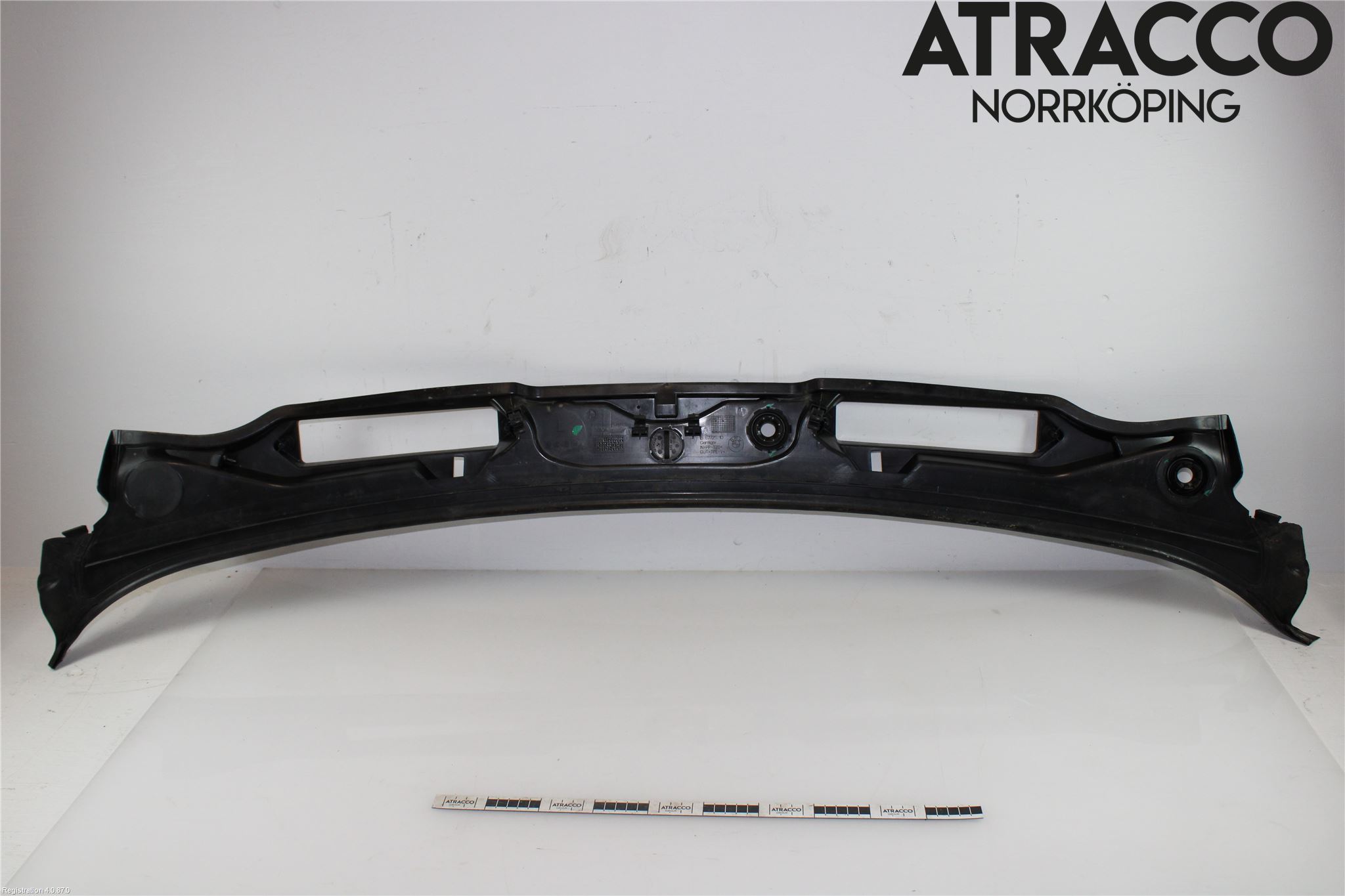 BMW 3 E90/91 SED/TOU 05-12 Visker Deksel-Grill-Under Frr