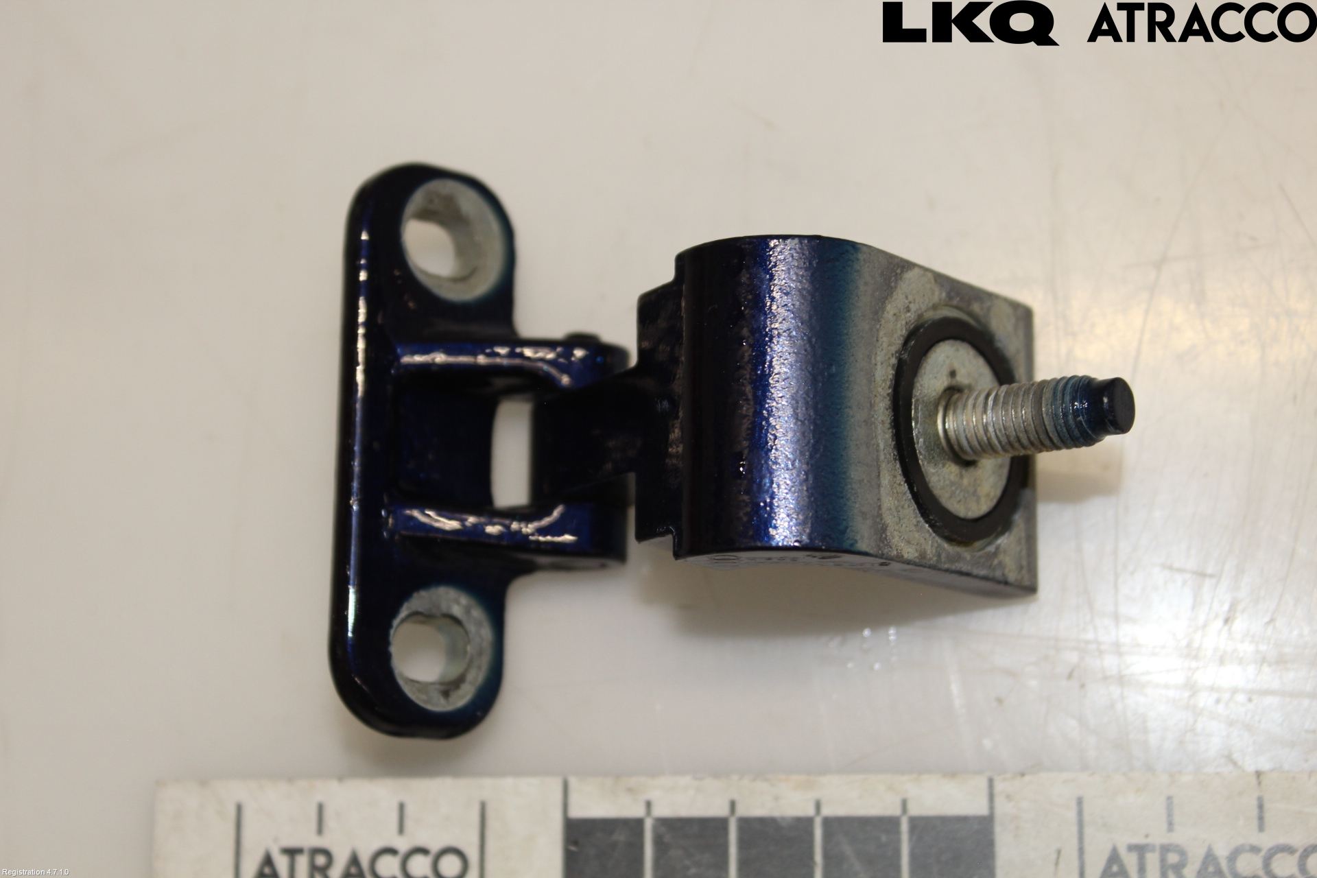 Volkswagen VW PASSAT 15-19 Bakluke Hengsel Venstre