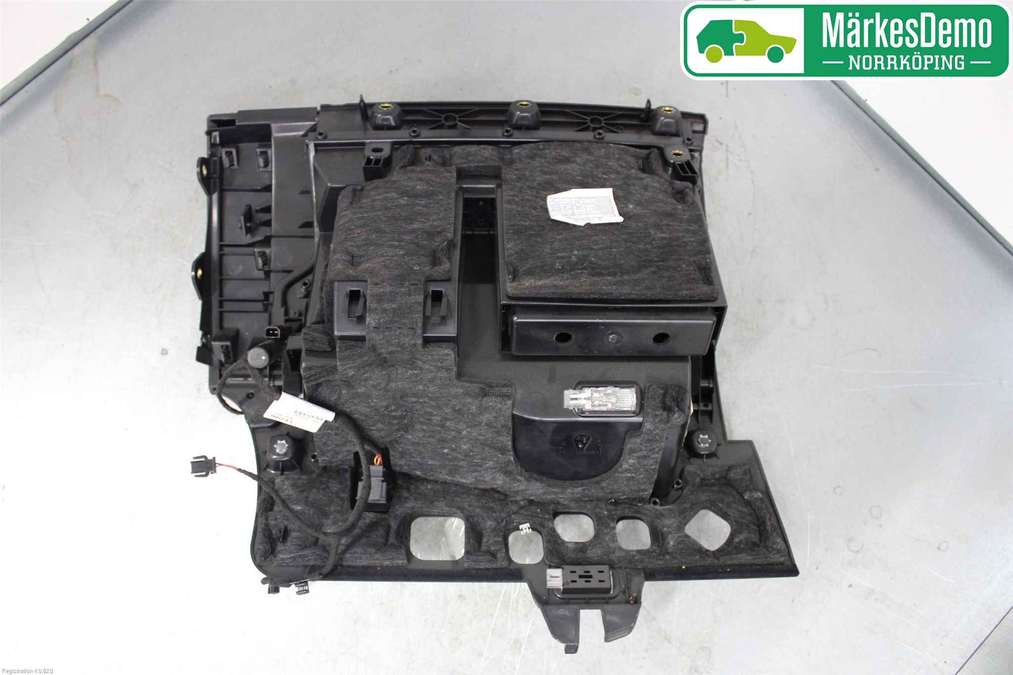 Audi A8/S8 4H 10-17 Innr Hanskerom