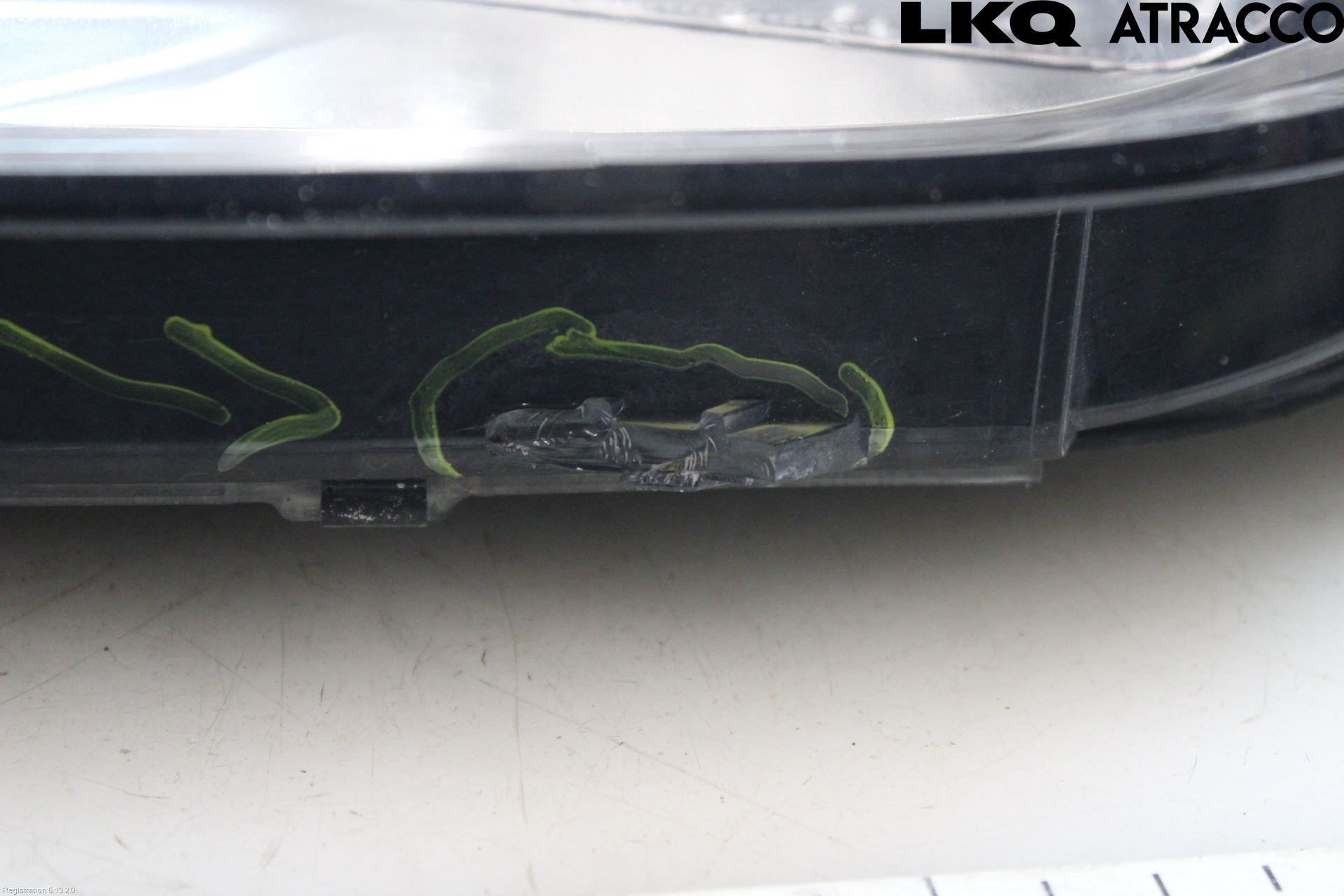 Peugeot 308 14-21 Frontlykt Venstre