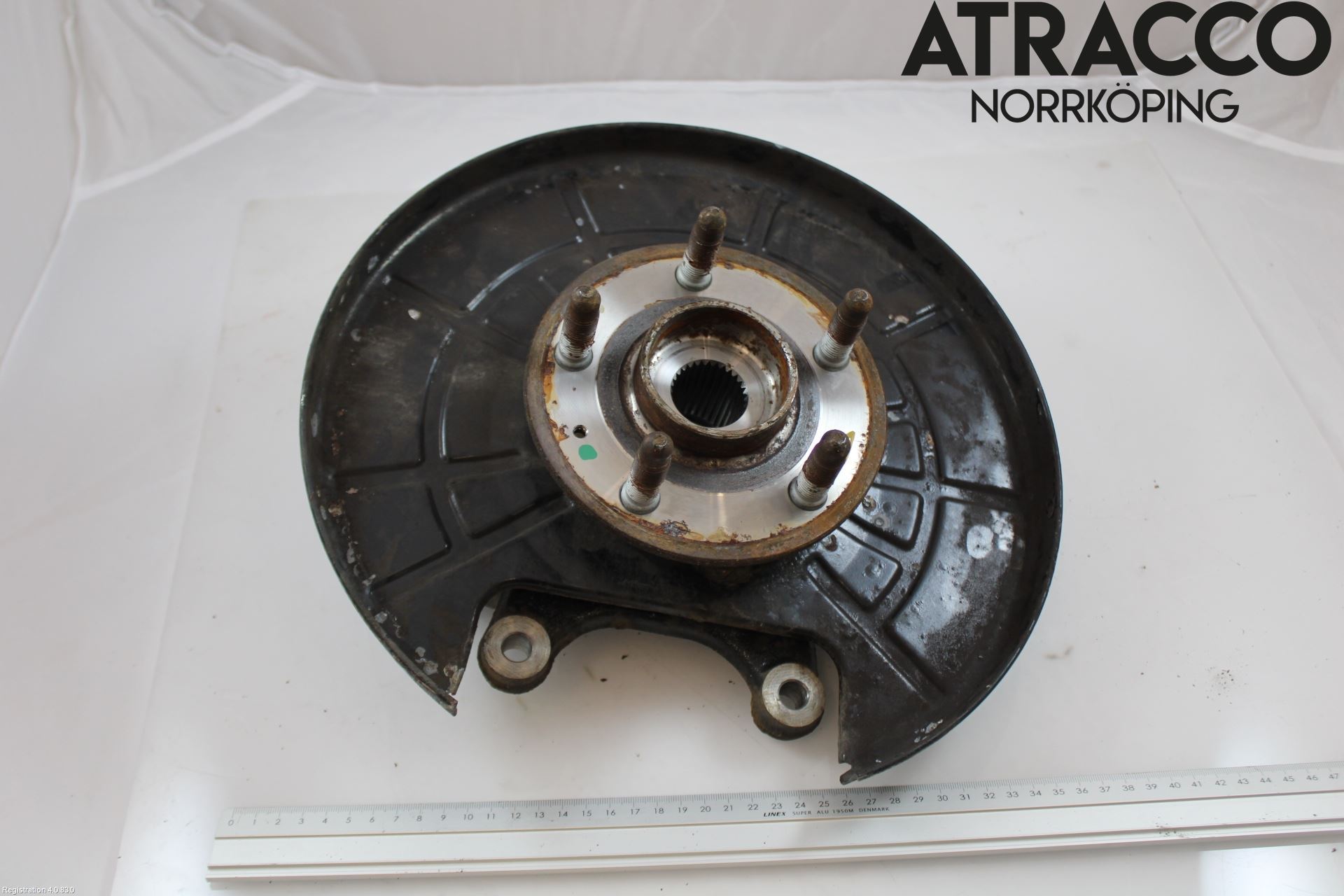 Opel INSIGNIA 09-16 Spindel Vb
