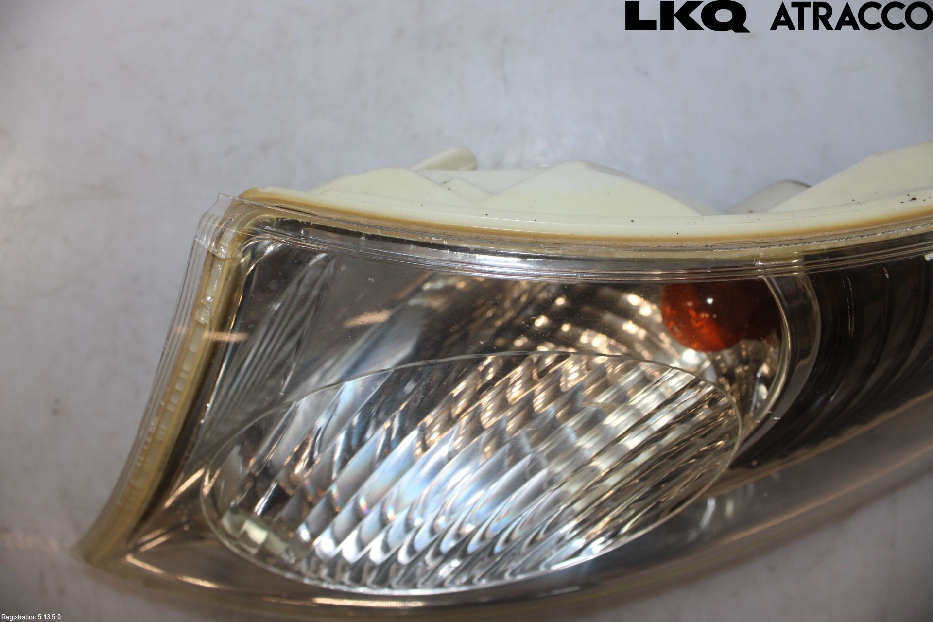 Saab 9-5 -05 Blinklykt Foran Venstre