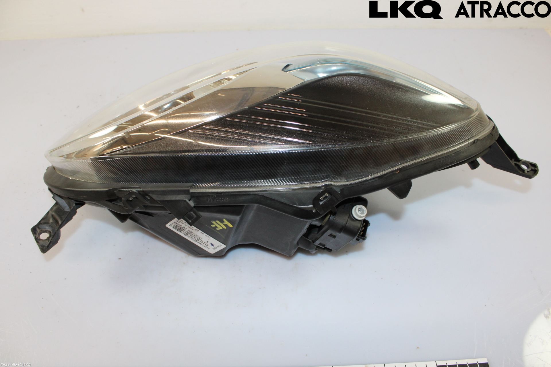 Nissan MICRA 08-10 Frontlykt Høyre