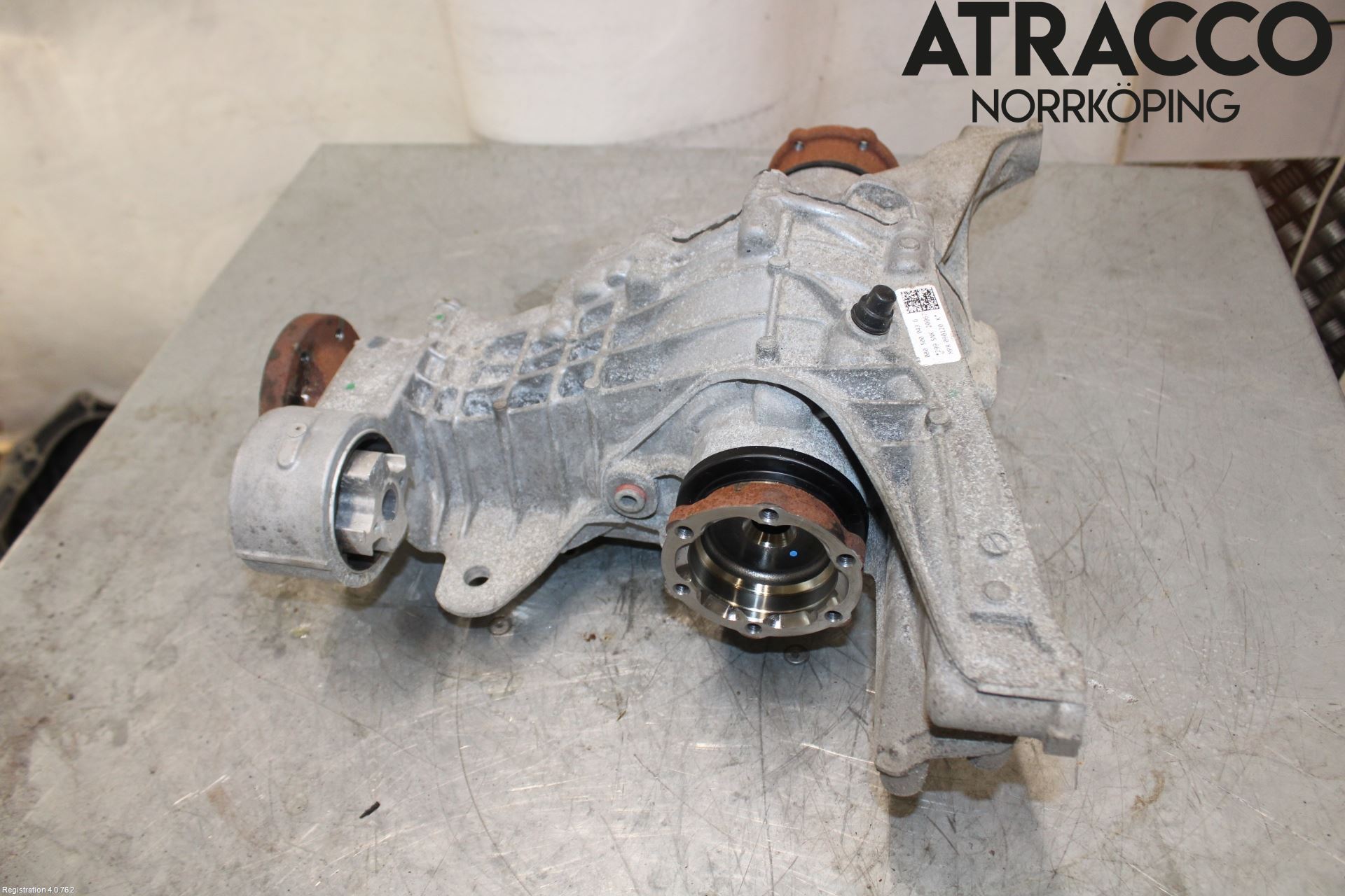 Audi A6 F2/C8 19- Bakaksel Kardang Bak -Diff