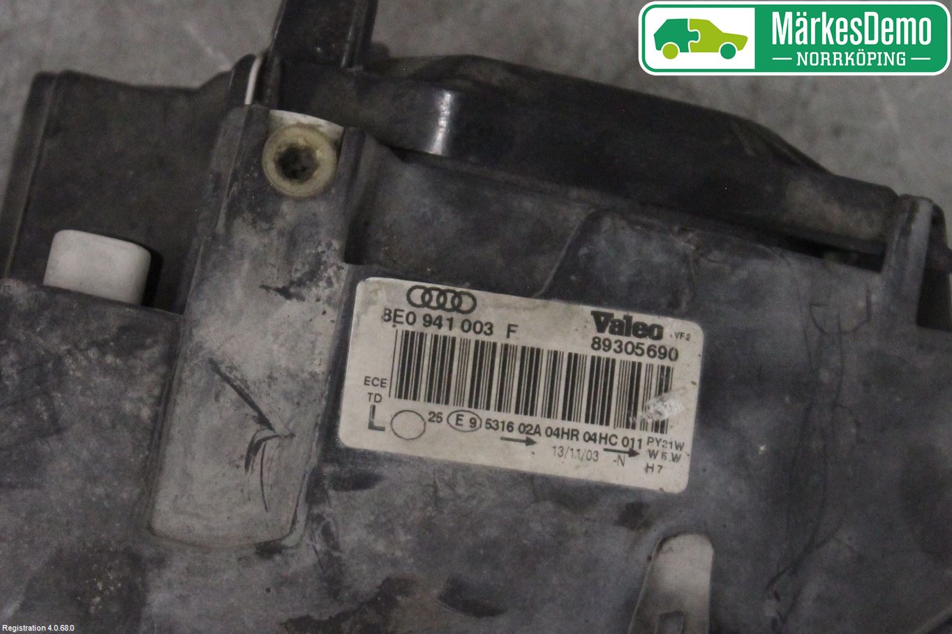 Audi A4/S4 01-05 Frontlykt Venstre