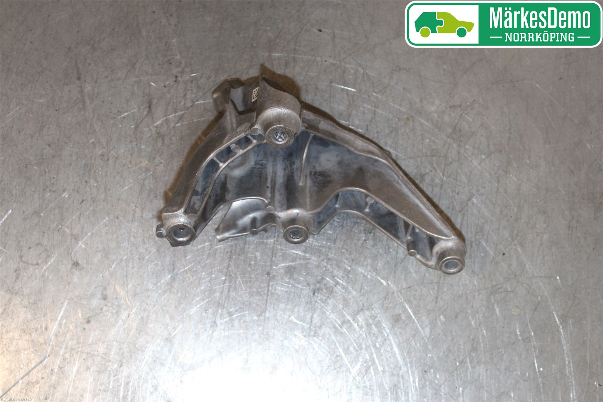 Audi A4/S4 B9 16-19 Motor Feste Stål-Alu