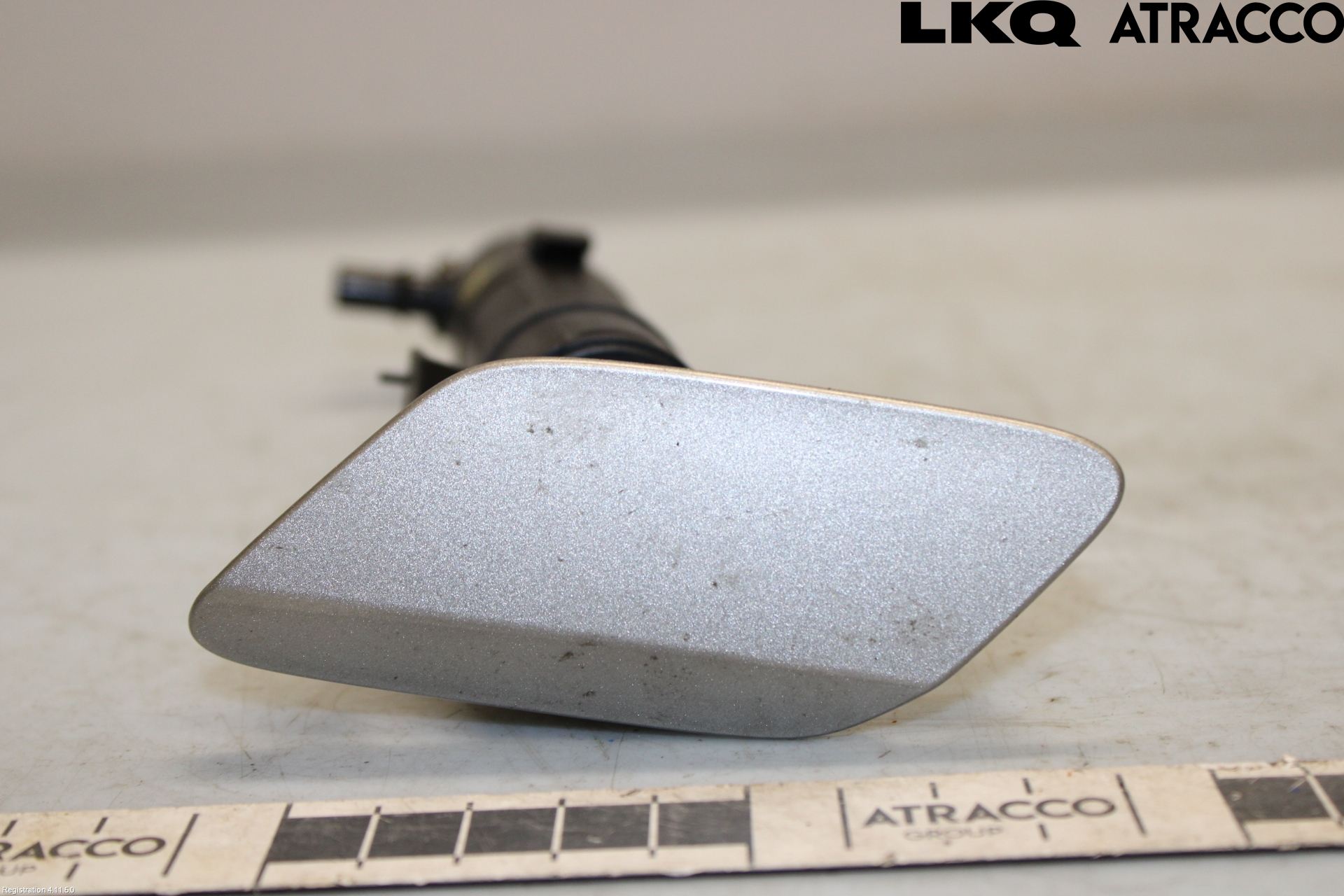 Volkswagen VW TIGUAN 16-24 Spylerdyse Frontlykter