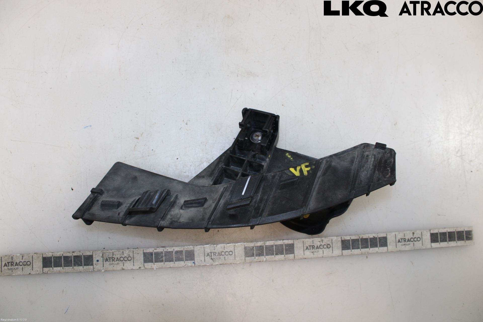 Hyundai i10 BA 14-16 Frontlykt Holder-Feste