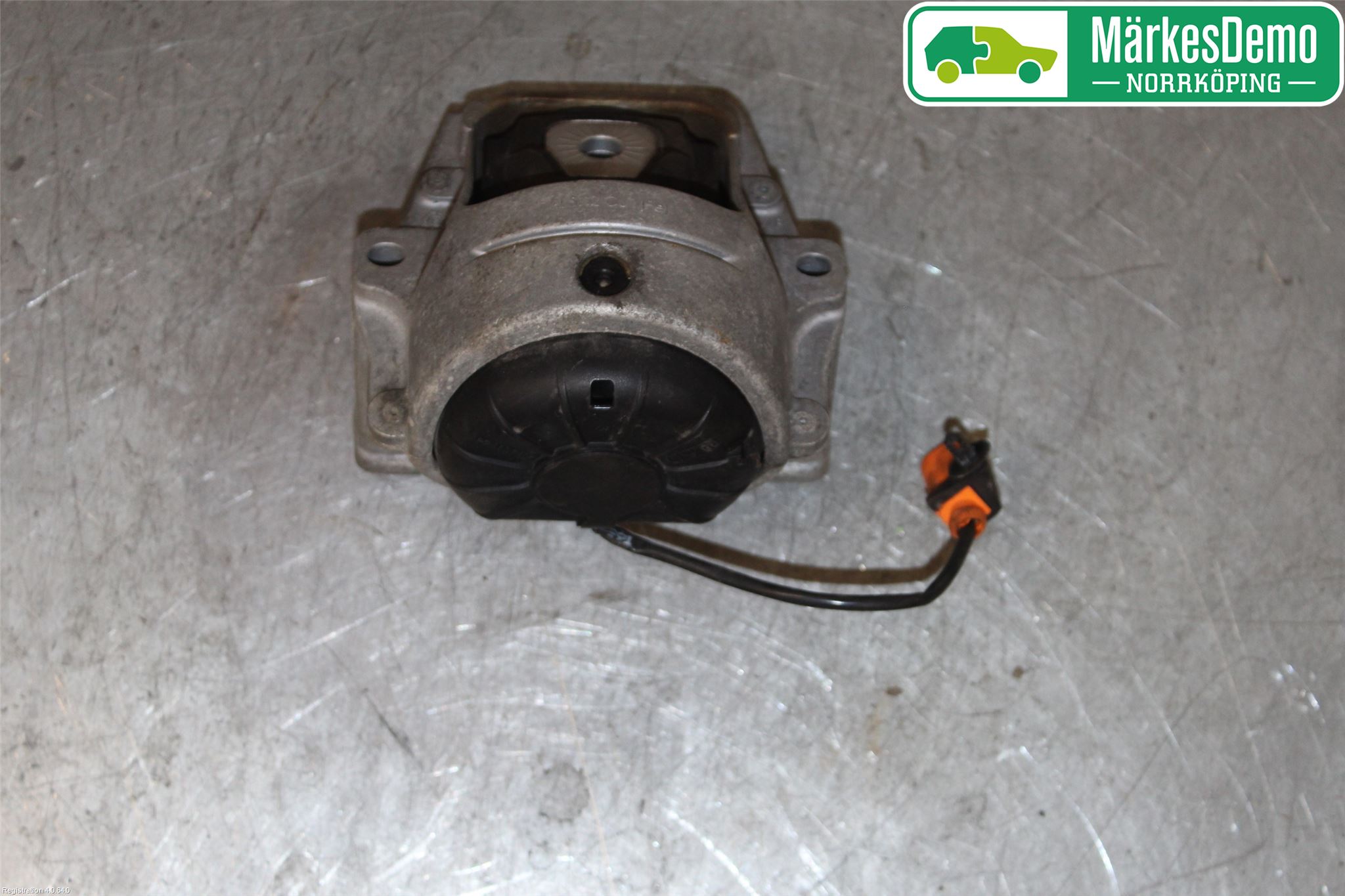 Audi A5 07-16 Motor Feste Gummi