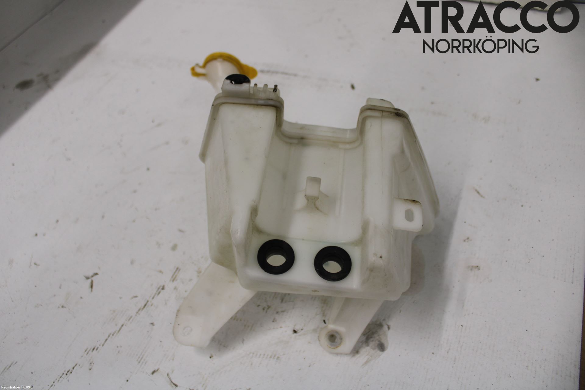 Toyota YARIS XP130 15-20 Spylerbeholder Frontrute