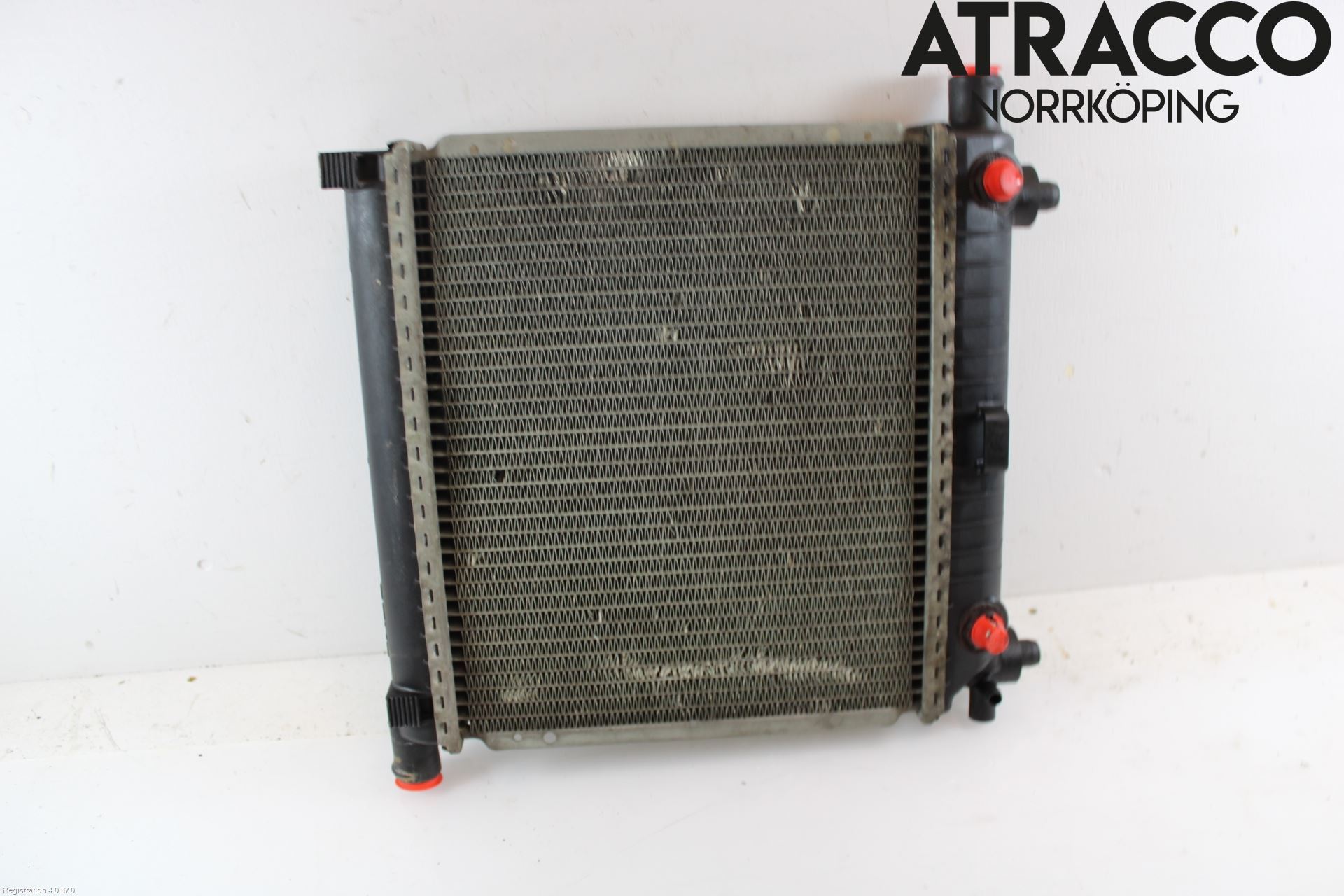 Mercedes-Benz MB 190    (W201) 82-93 Radiator Automat