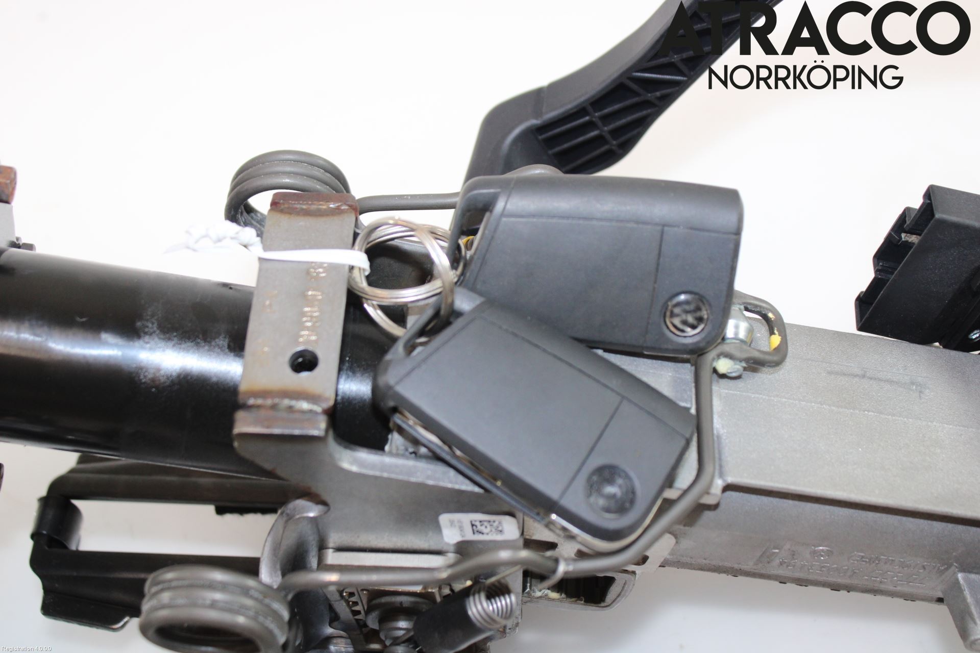Volkswagen VW POLO VI 18->> Rattakselaggregat Innebygd Servo