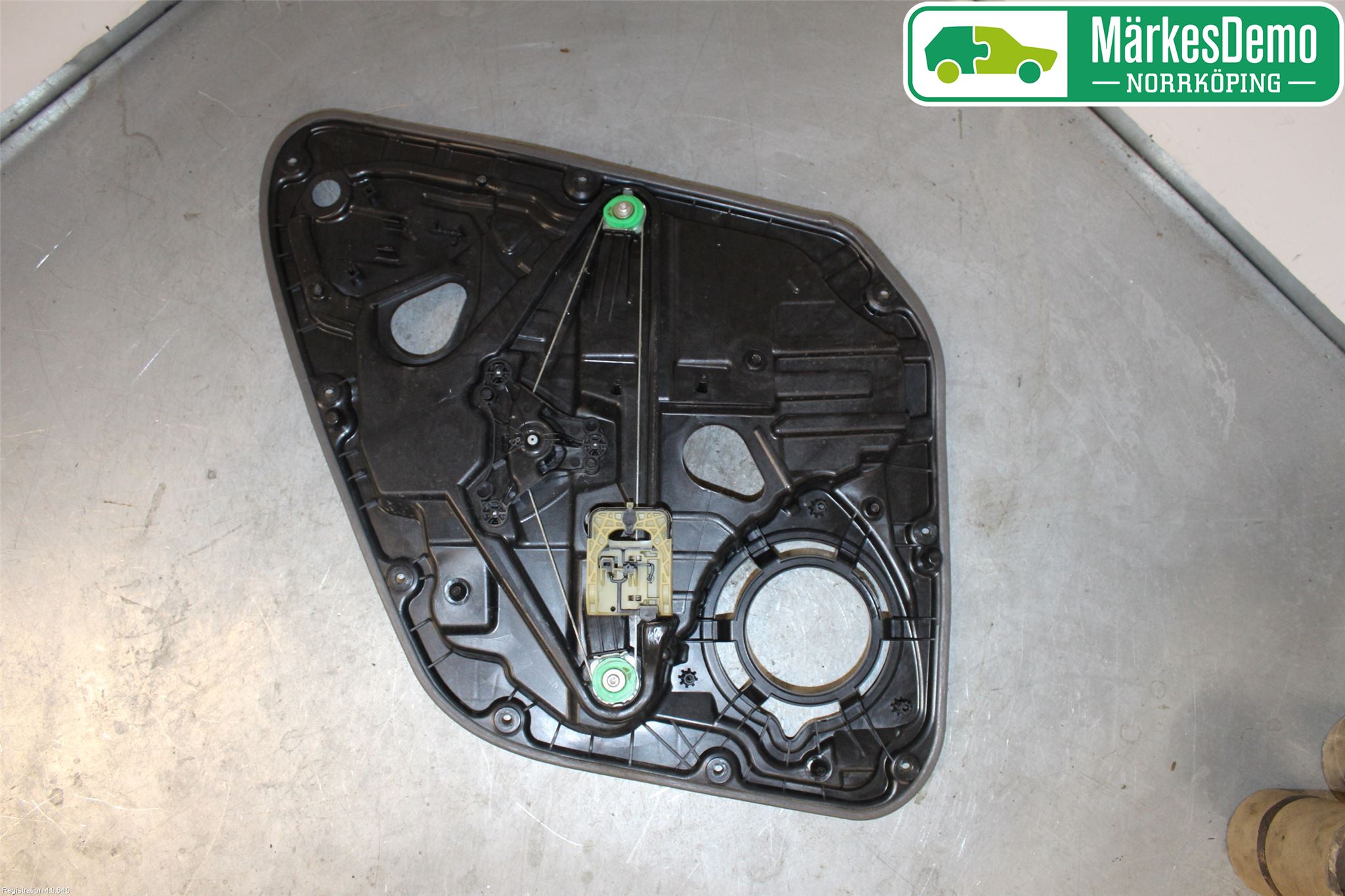Volvo V40 CROSS COUNTRY 13-19 Vindusheis El Komp