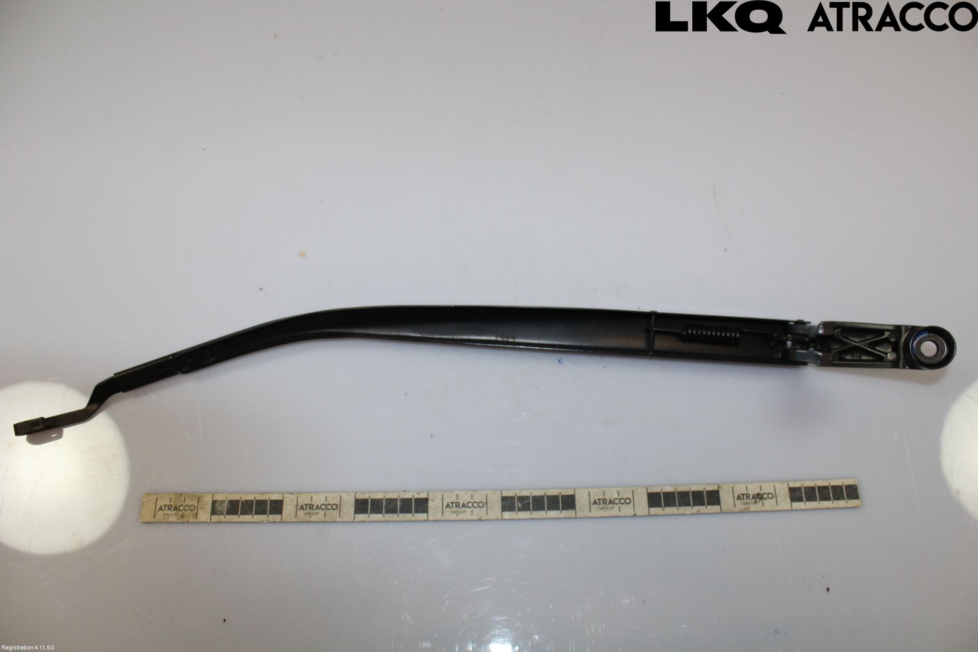 Toyota AURIS 13-19 Viskerarm-Armer Frontrute