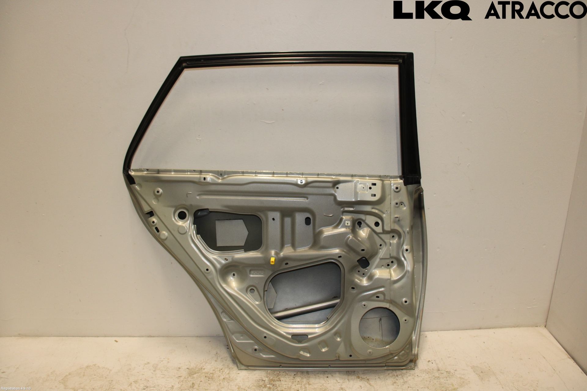 Toyota AVENSIS 07-08 Dør 4D Bak Venstre