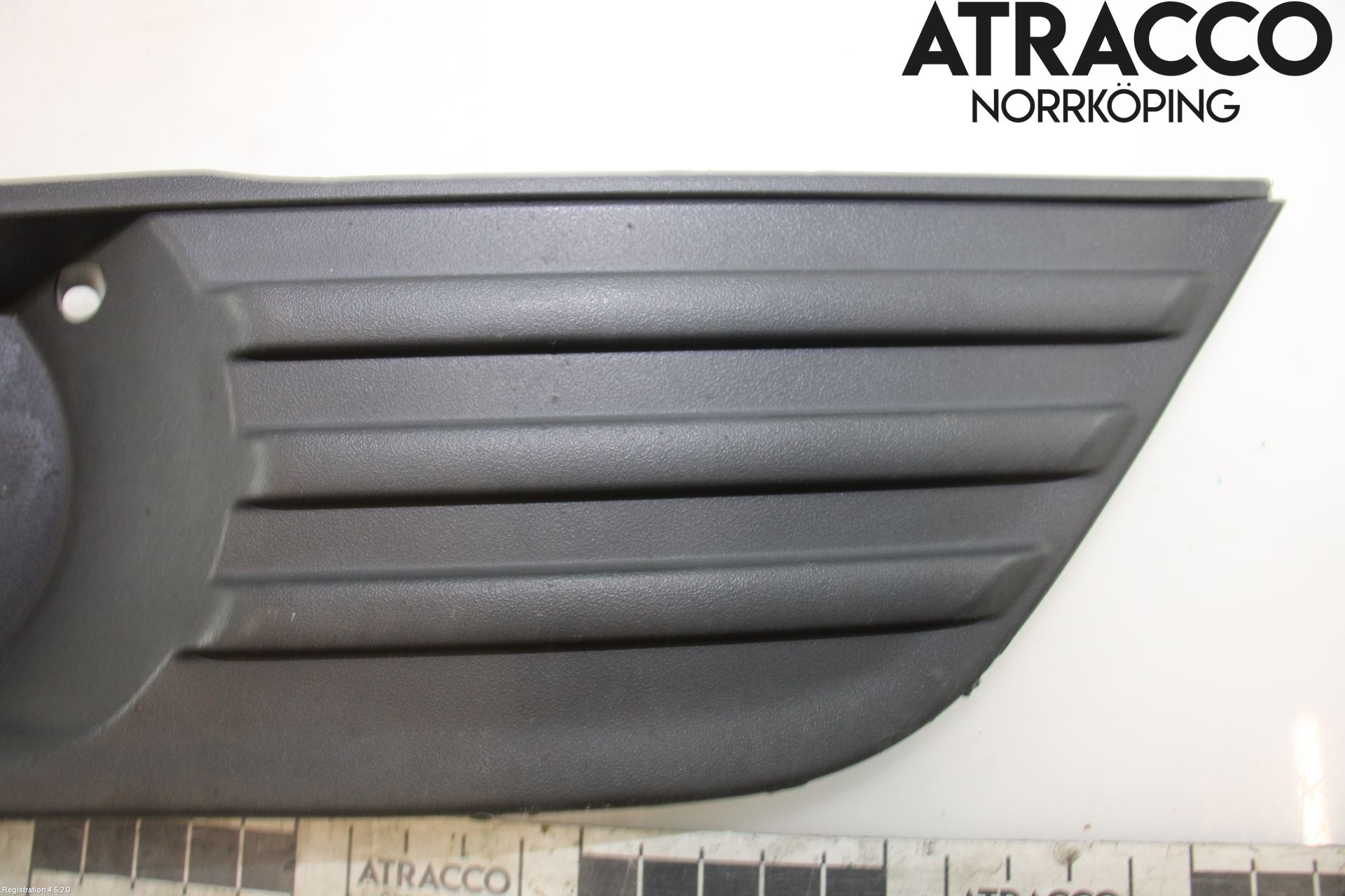 Ford FOCUS     04-07 Frontlykt Kurve-Tåkelys Ramme