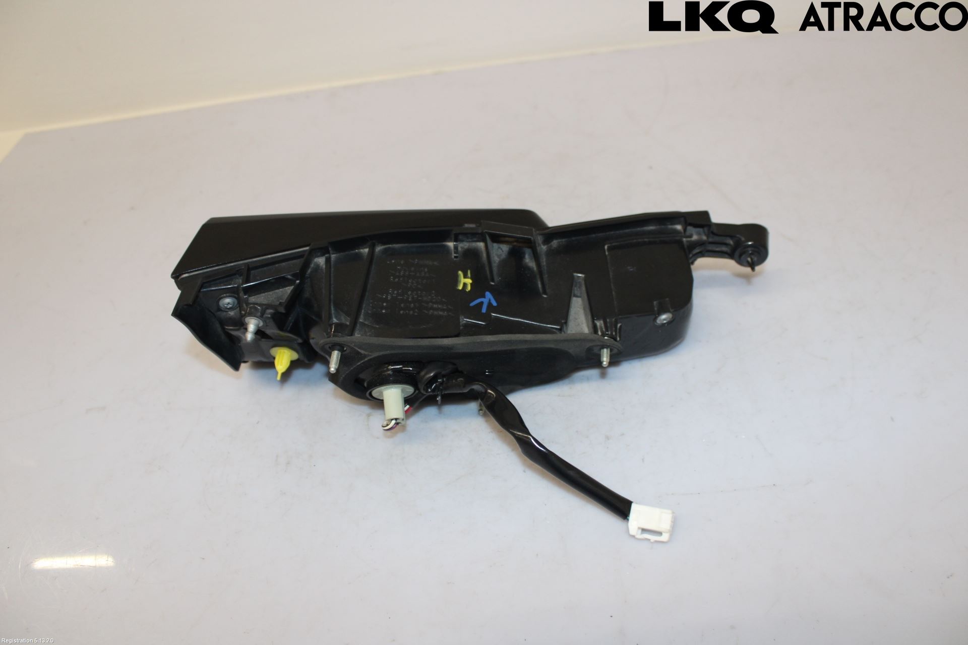 Lexus NX 300h 15-21 Baklykt Høyre  På Luke(Indre)