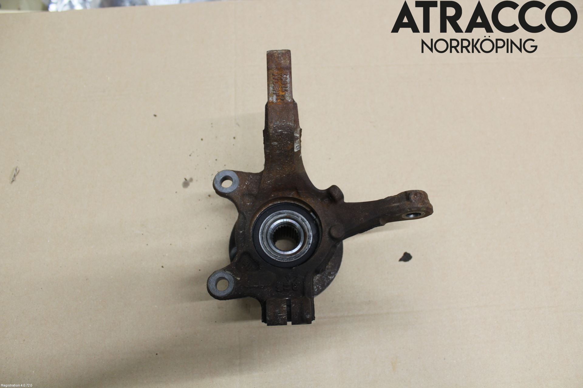 Nissan NOTE E12 14-20 Spindel Hf