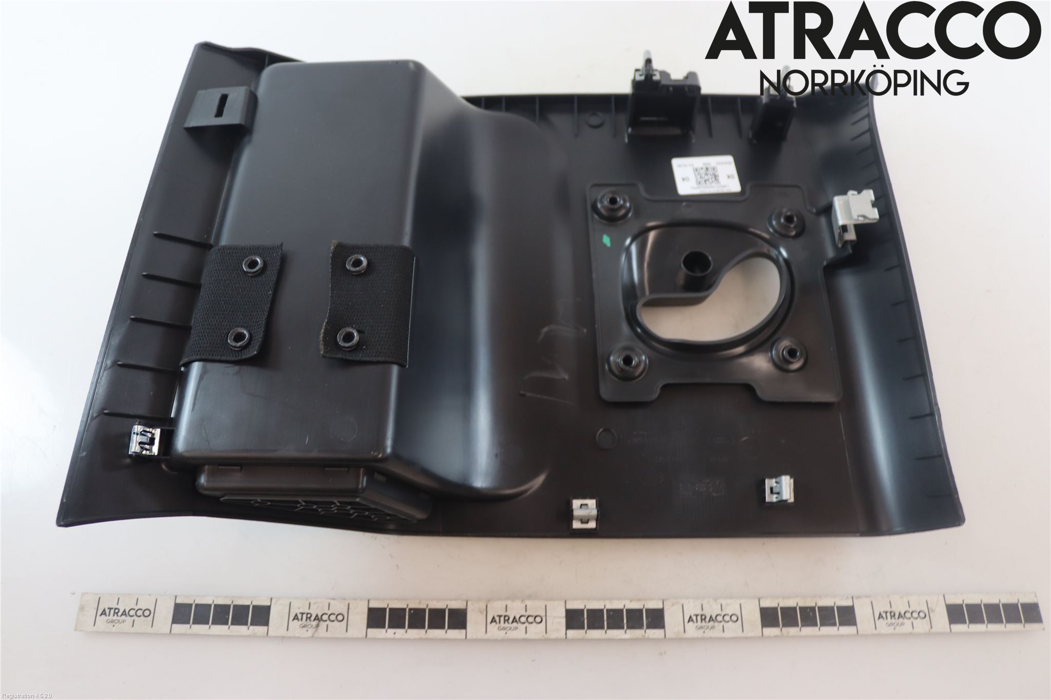 Landrover DEFENDER (L663) 20- Innr Deksel A-B-C Stolpe