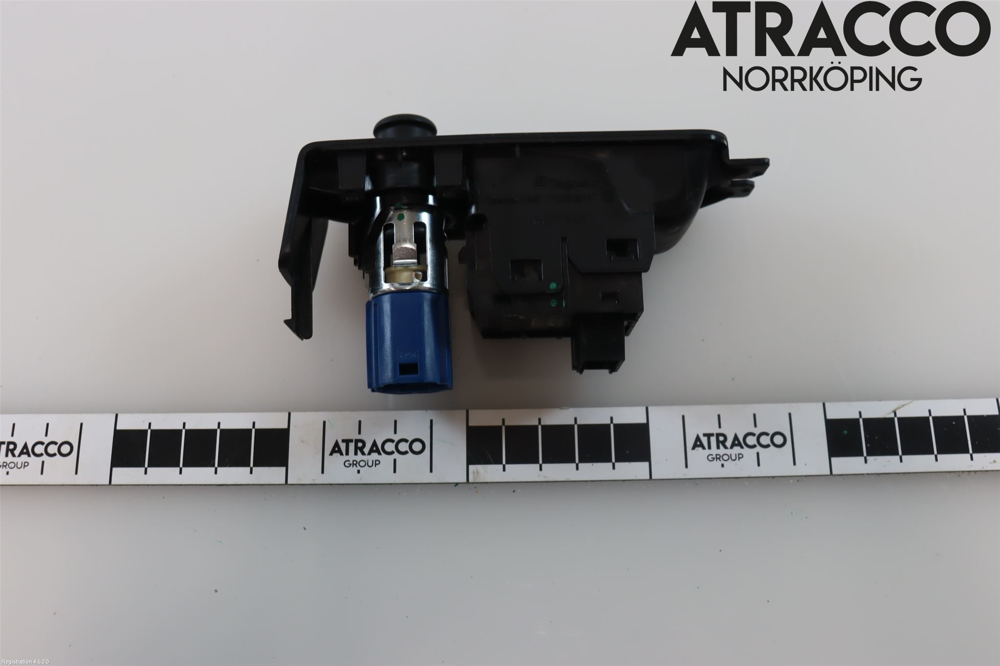 Audi A3/S3 8Y 21- Bryter Parkeringsbrems