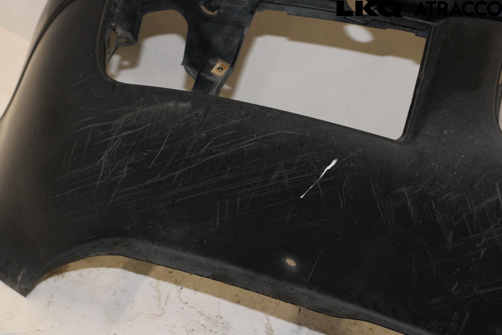 Audi A8/S8 4D 94-02 Støtfanger Foran Plastdeksel
