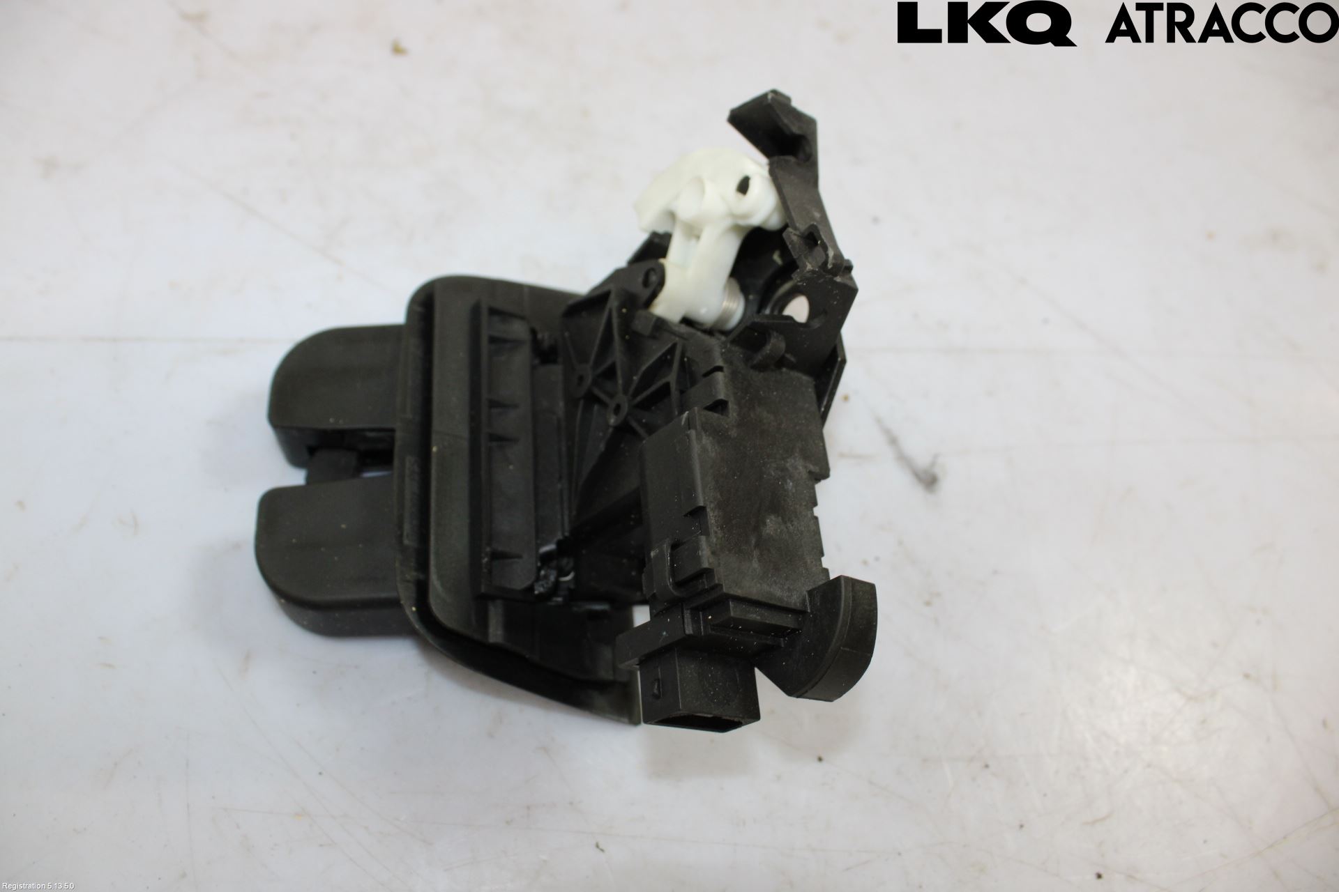 Audi A4/S4 05-07 Bakluke-Lokk Låsekasse