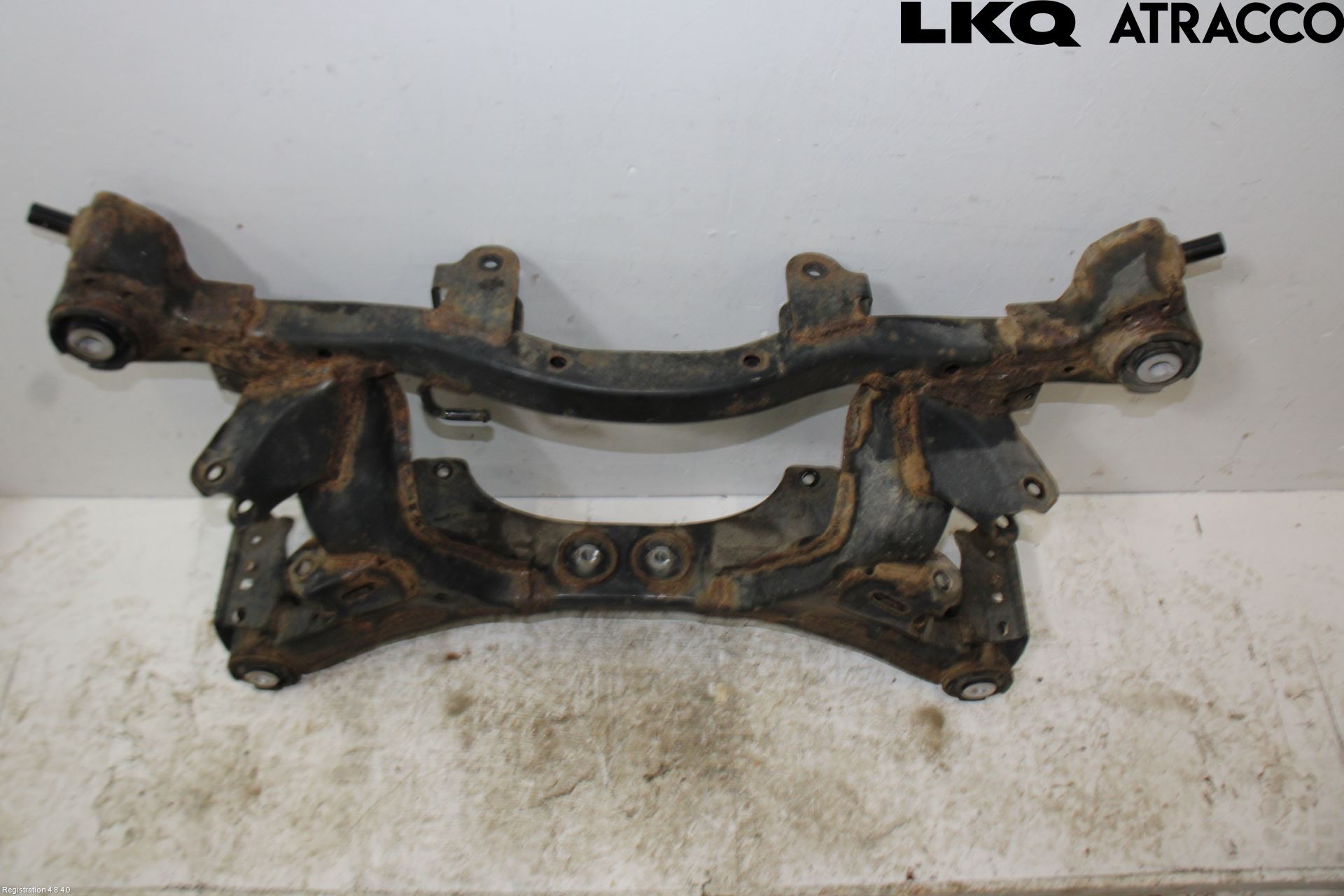 Subaru LEGACY 10-14 Bakaksel Feste Travers-Ramme