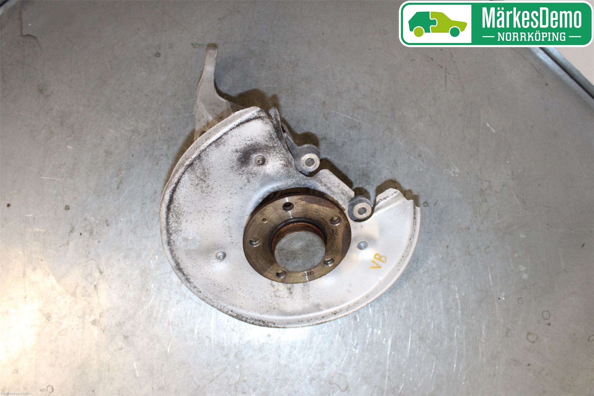 Audi A4 12-15 Spindel Vb