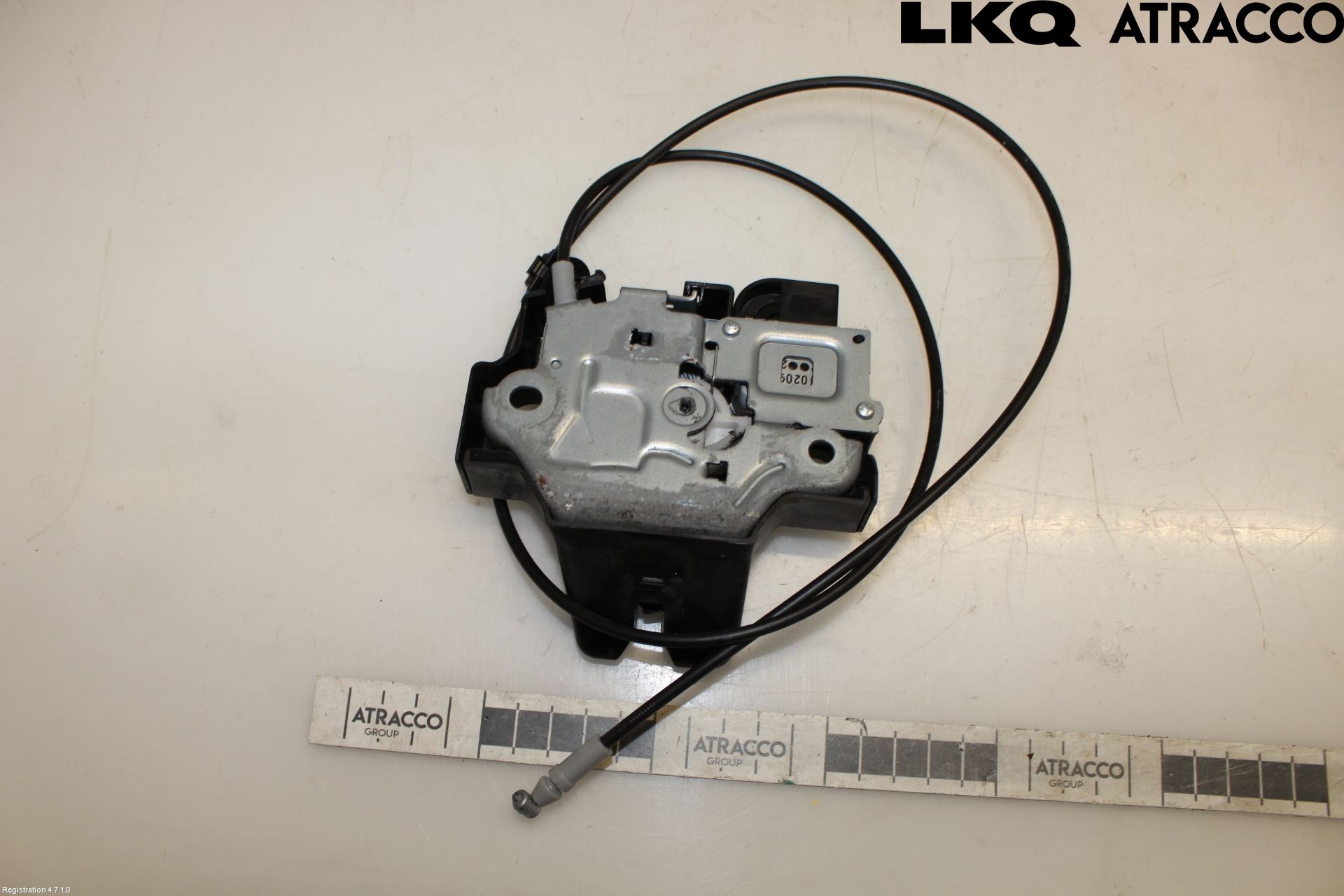 Lexus IS 250/350 14-20 Bakluke-Lokk Låsekasse