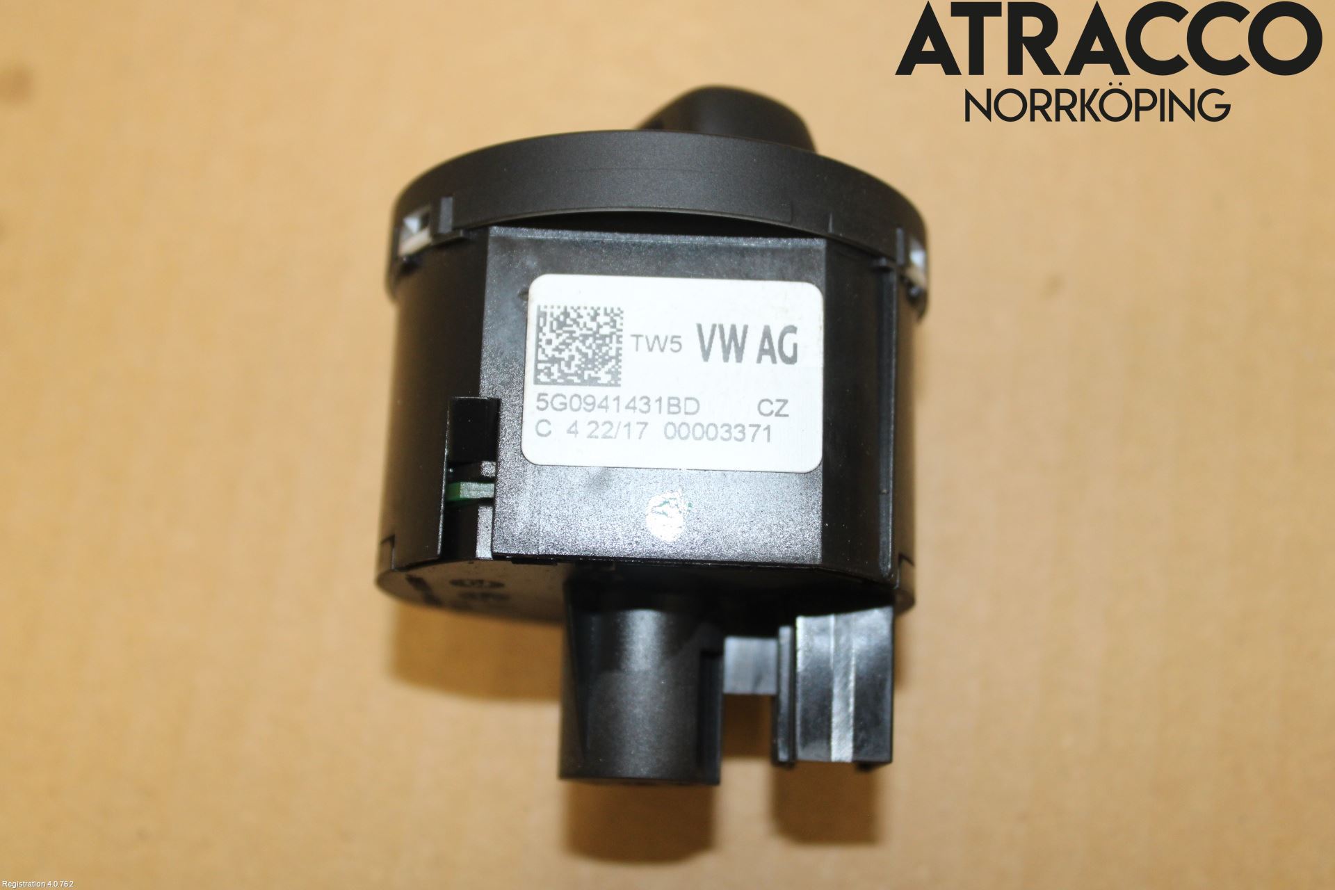 Volkswagen VW TIGUAN 16-24 Bryter Hovedlys