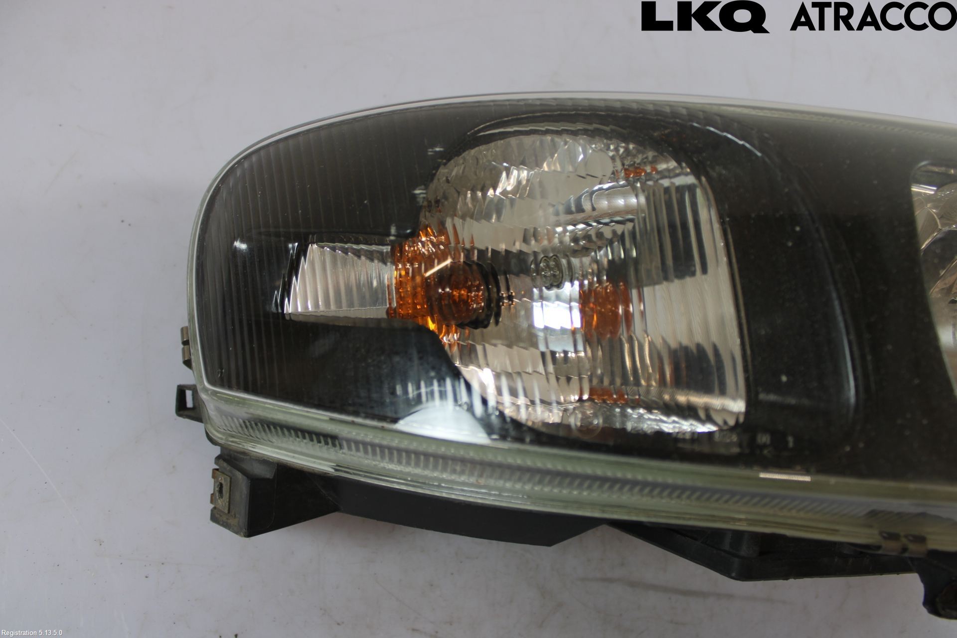 Volvo V70 00-04 Frontlykt Høyre