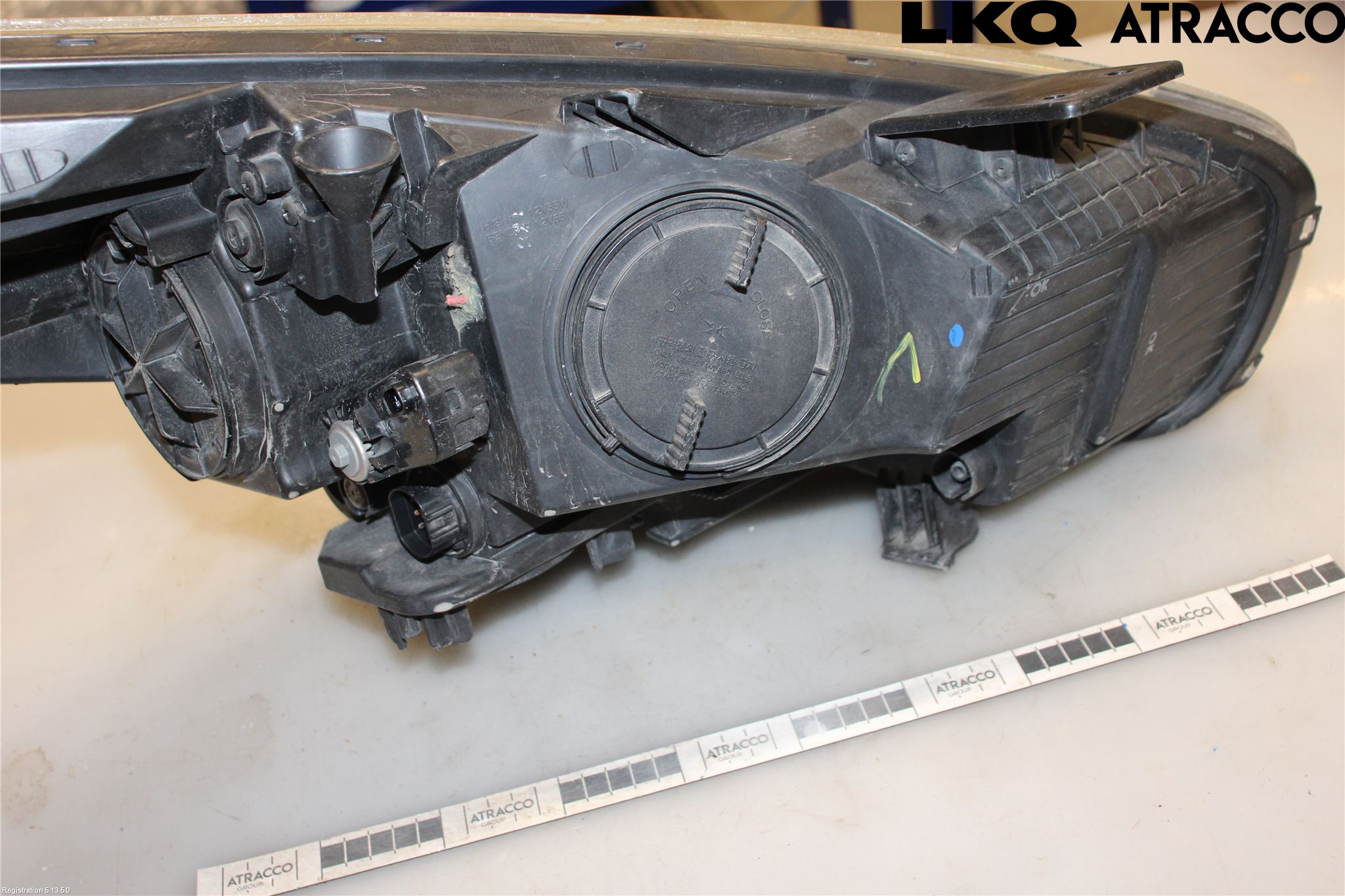 Kia CARENS III 13-19 Frontlykt Venstre