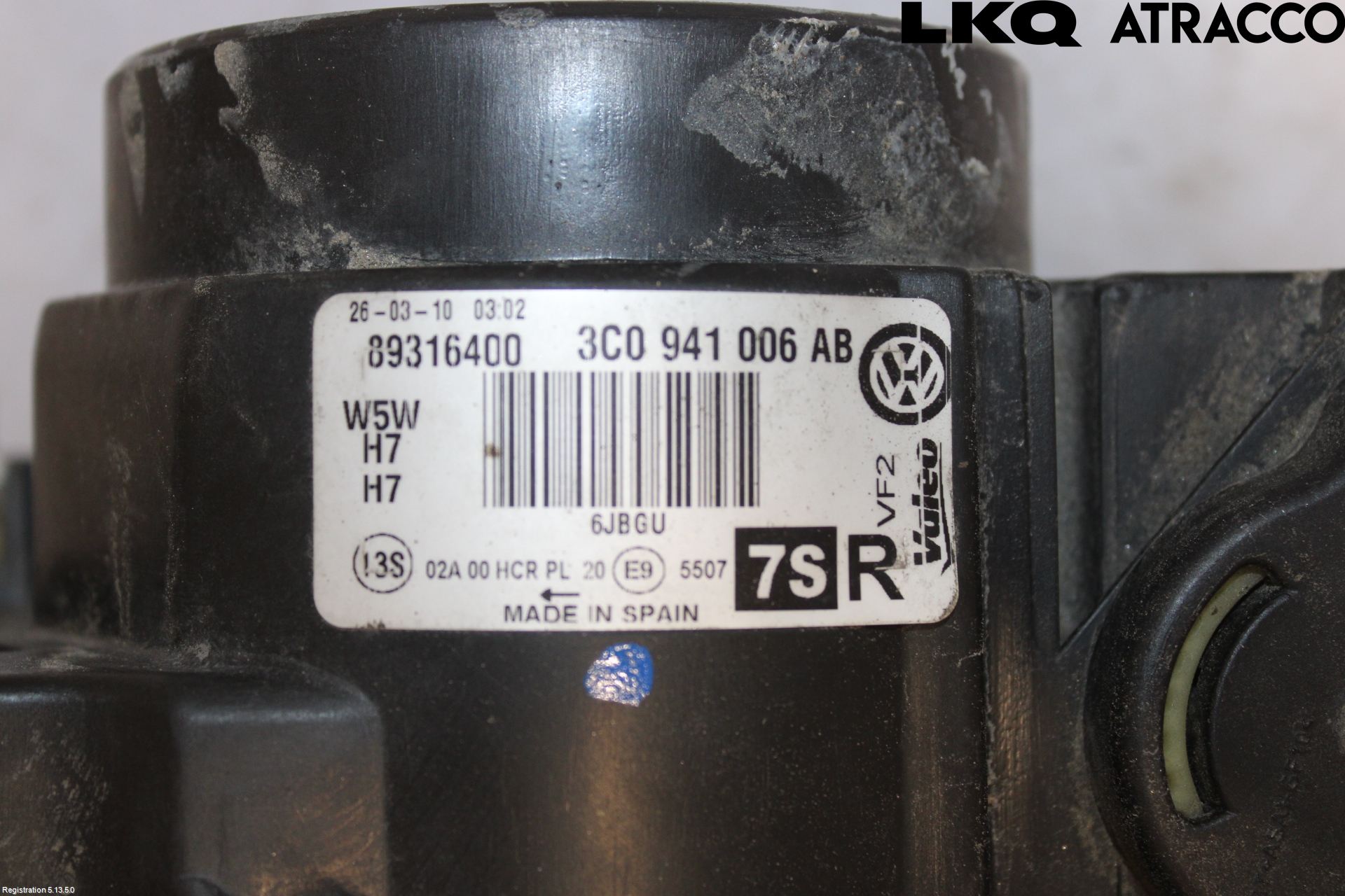 Volkswagen VW PASSAT 05-11 Frontlykt Høyre