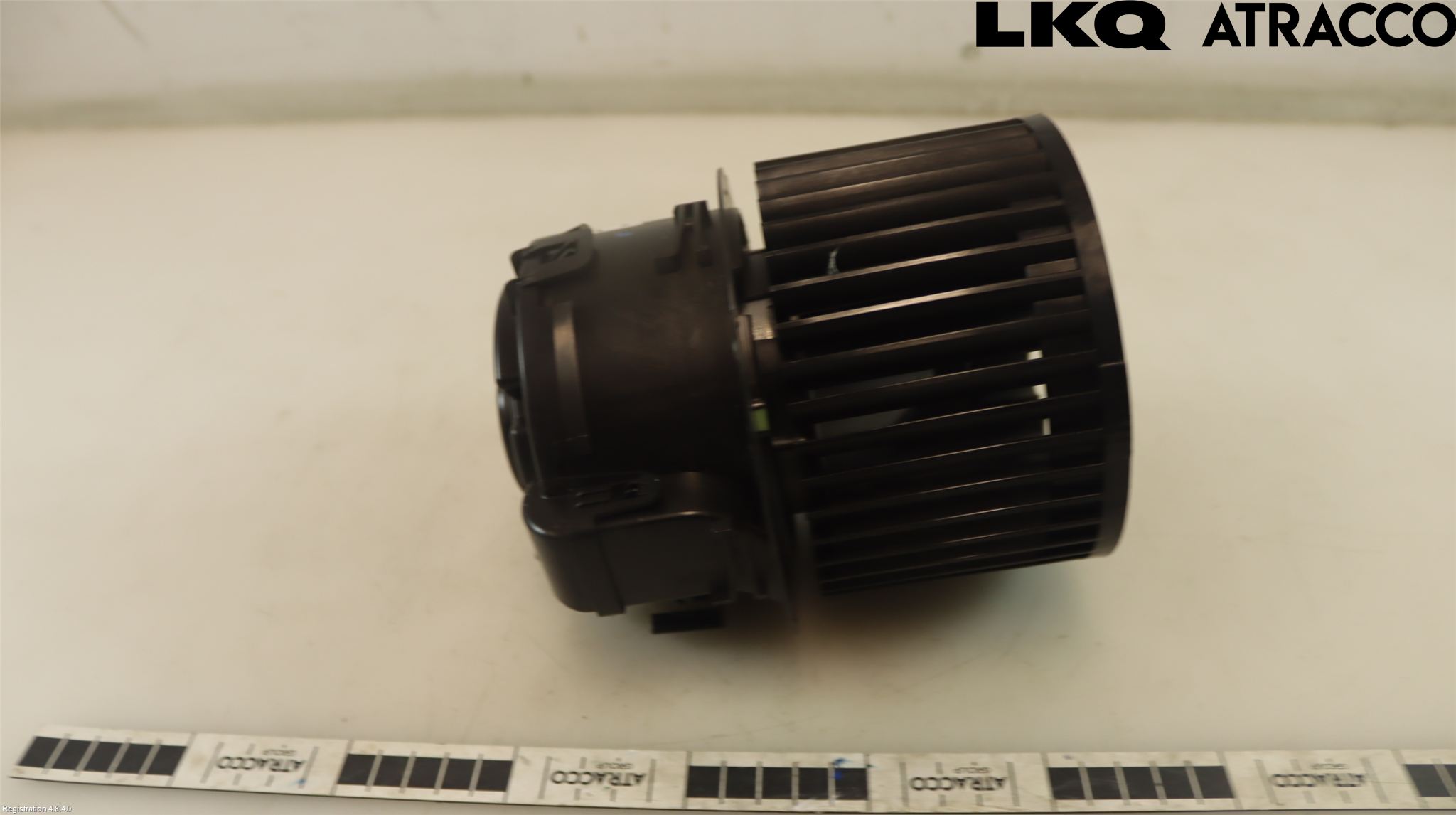 Opel ASTRA L 22- Varmeapparat Viftemotor