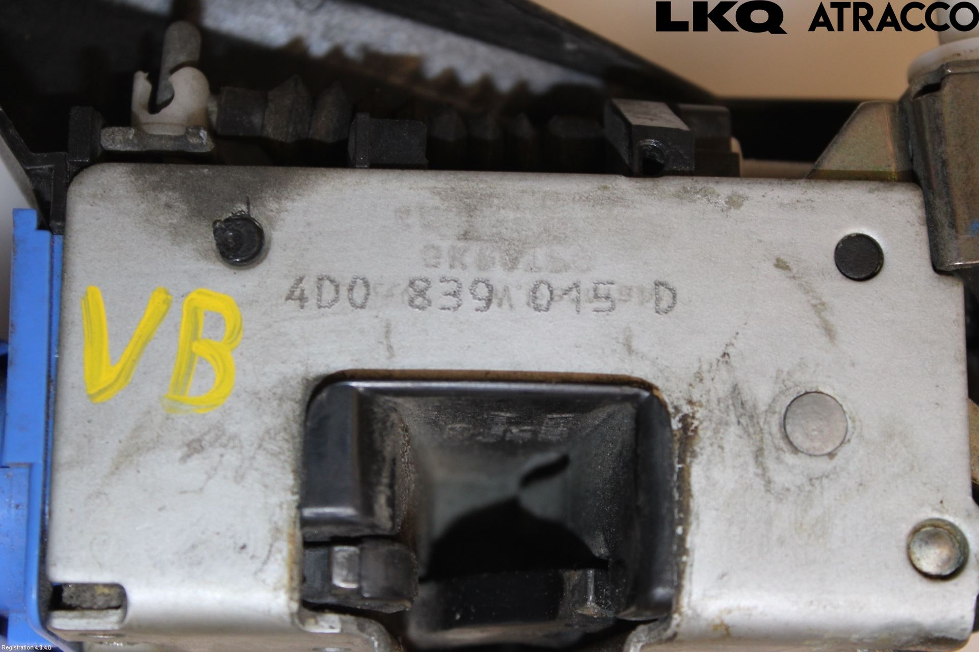 Audi A8/S8 4D 94-02 Dørlås - Låsekasse