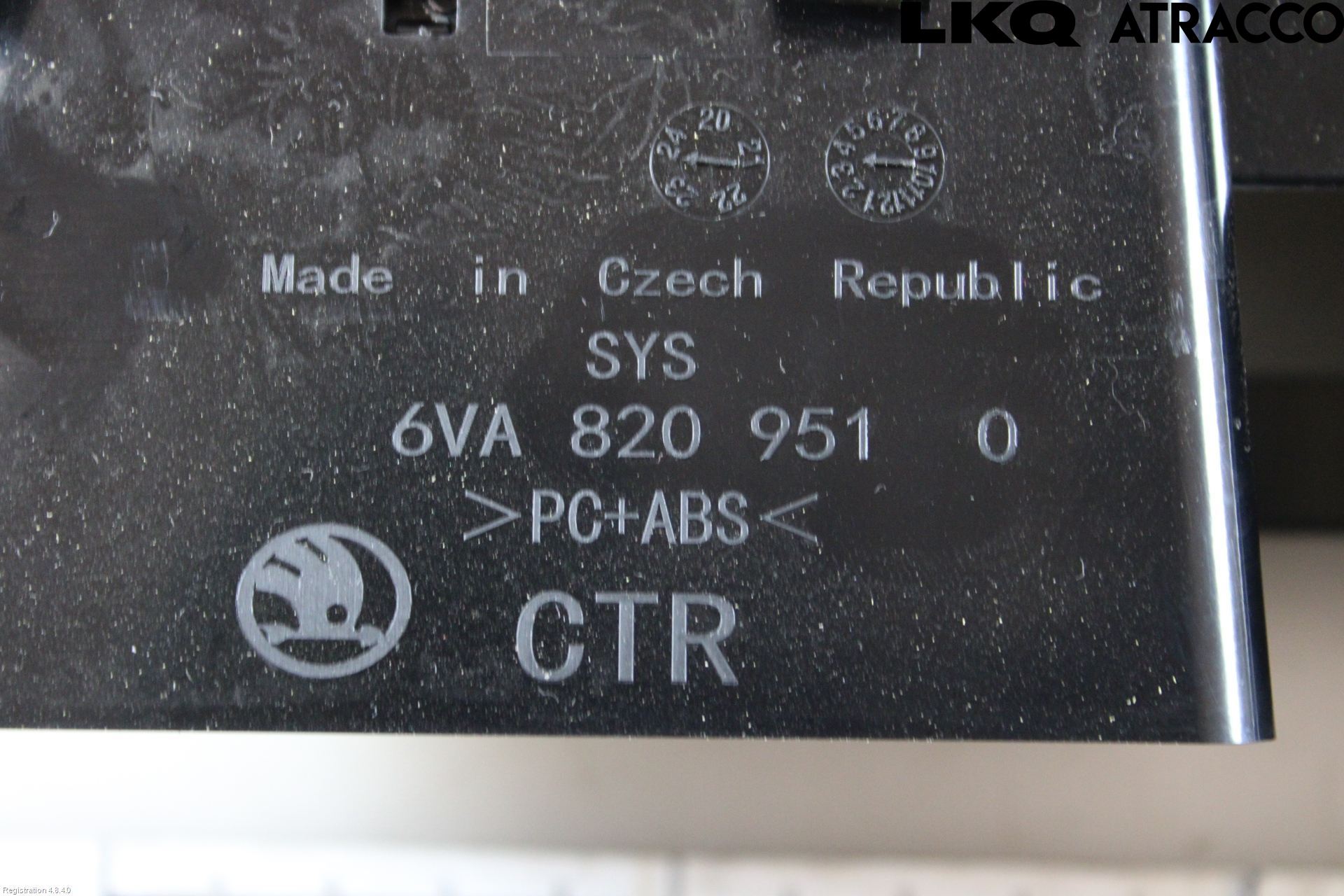 Skoda FABIA 22- Dashbord Kanal - Dyse